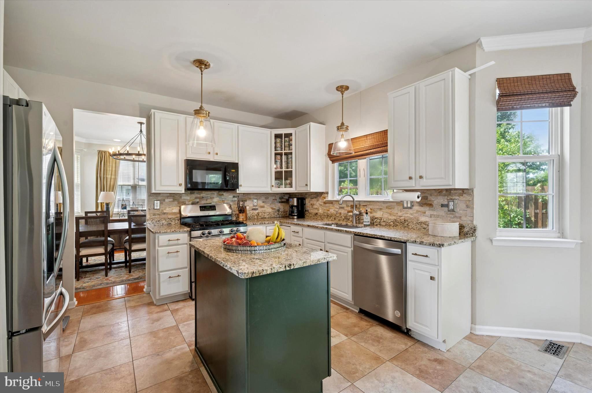 691 WILLOW BEND DRIVE