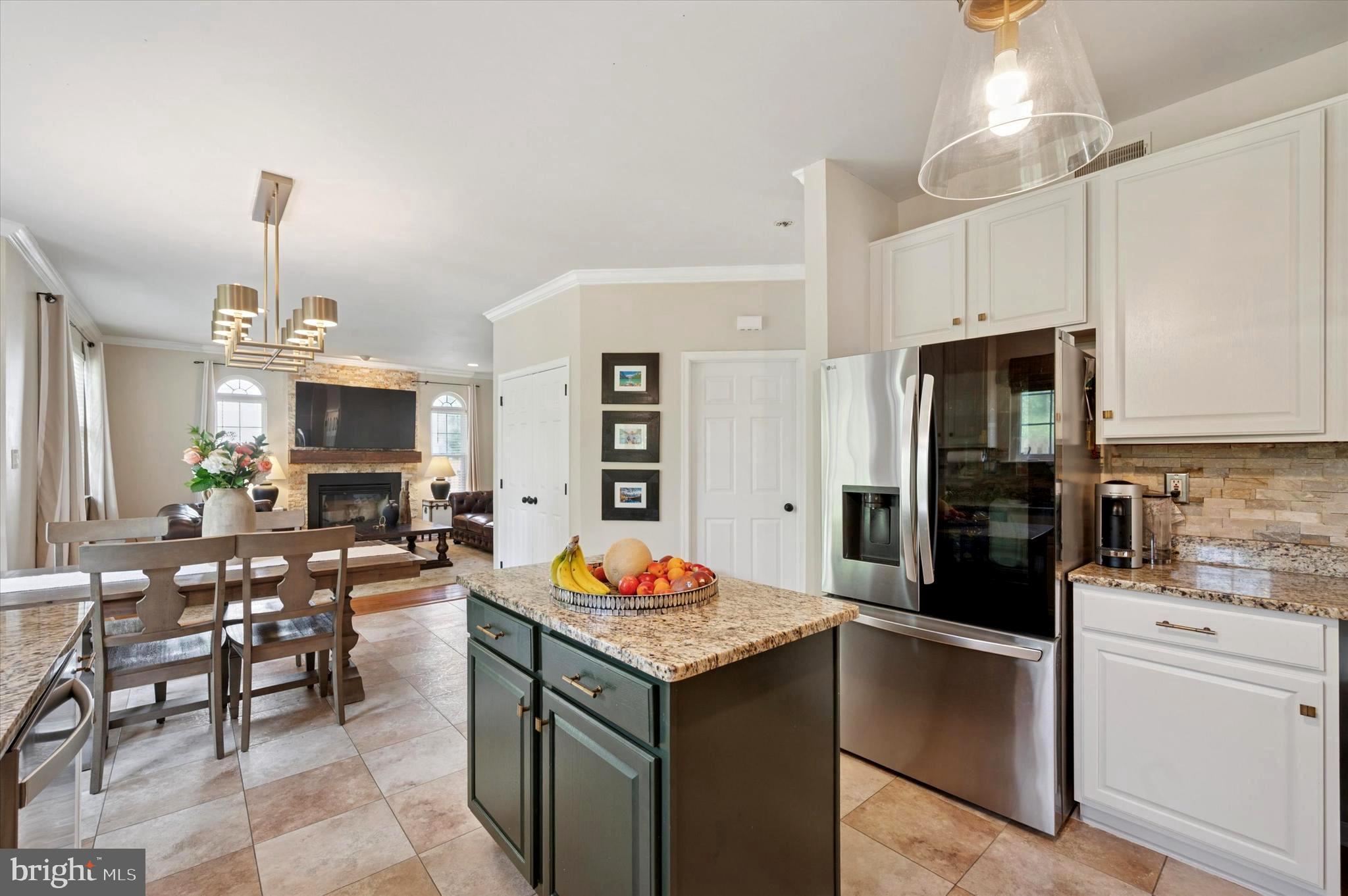 691 WILLOW BEND DRIVE