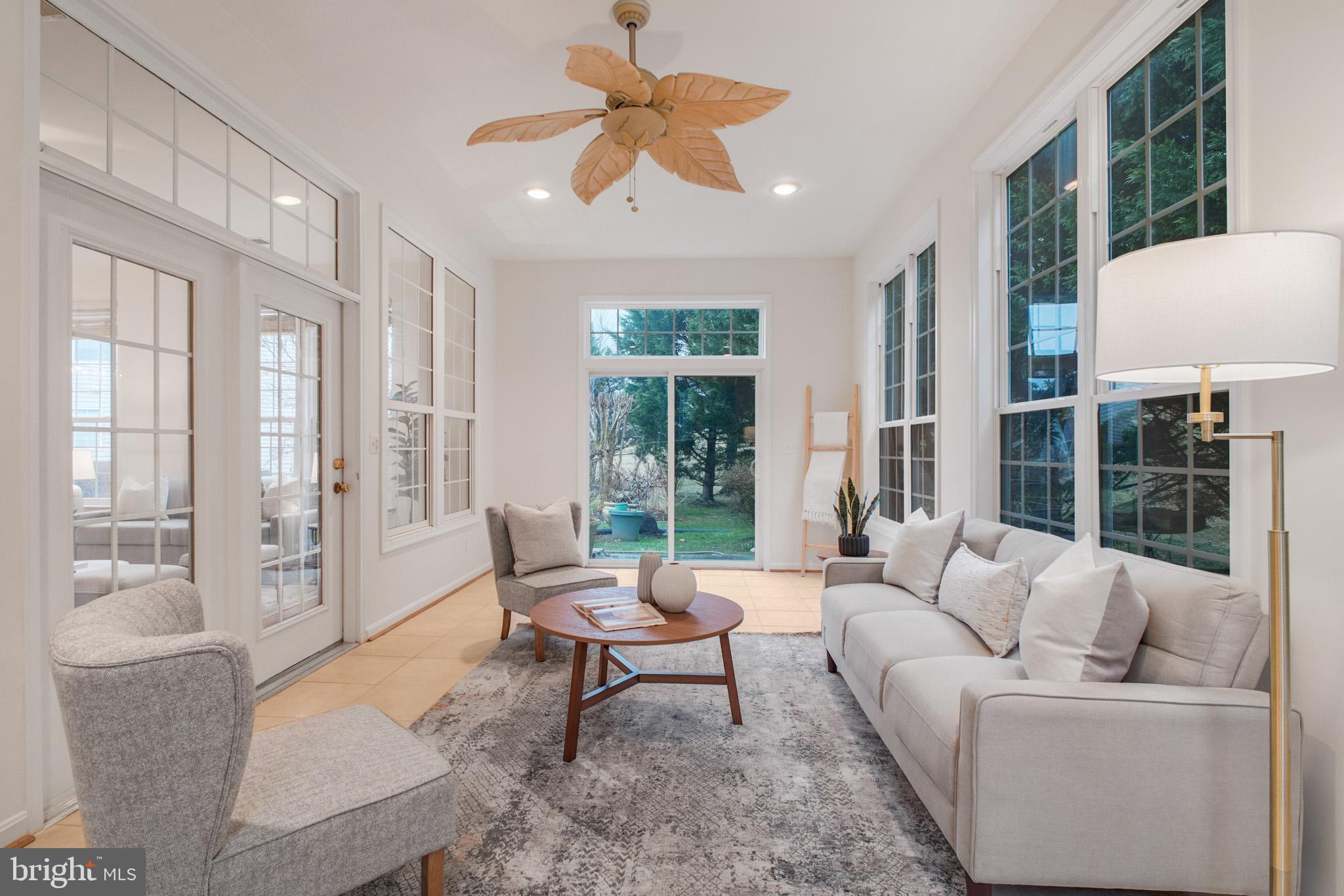 FOUR SEASONS IN HISTORIC VIRGINIA - Residential