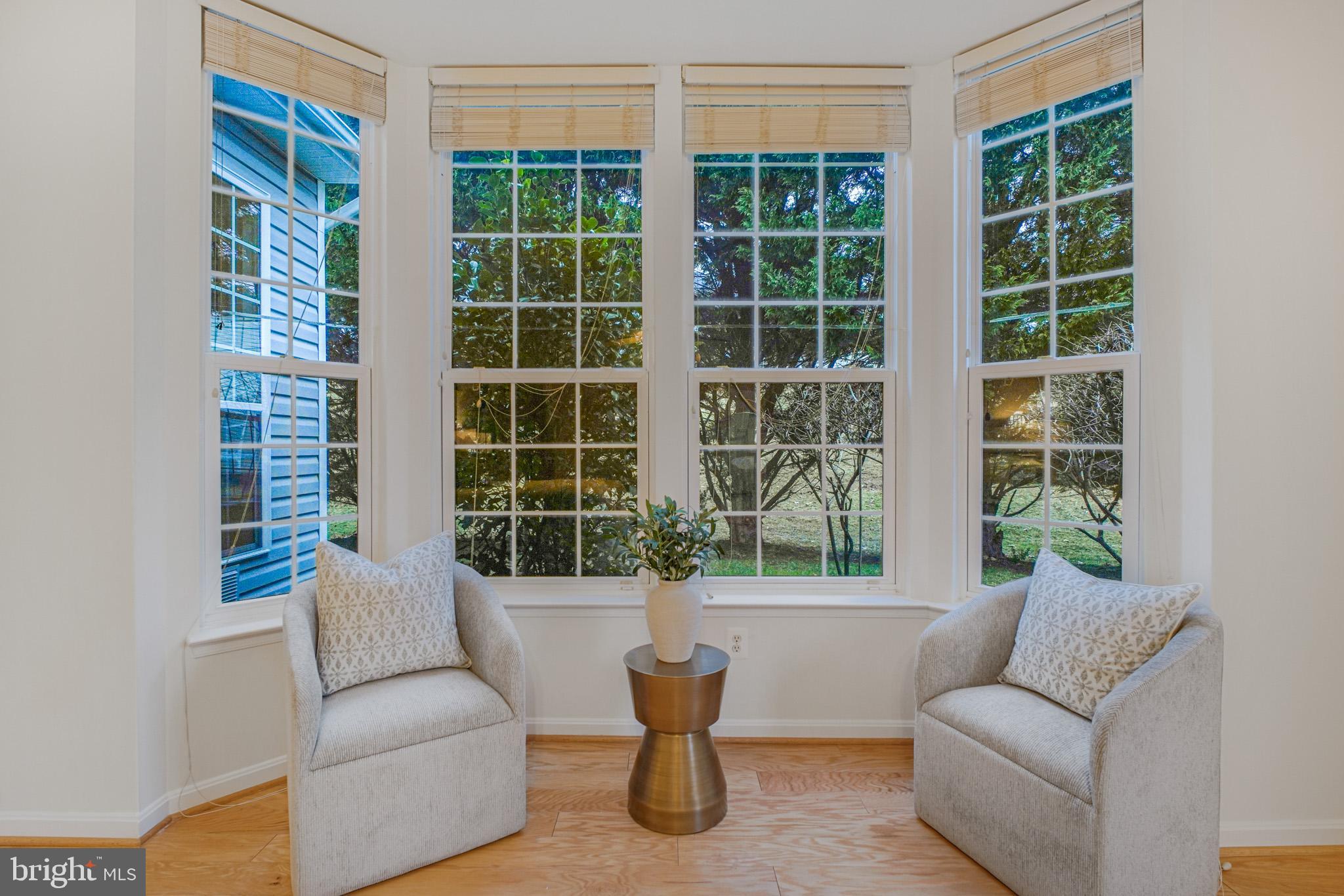 FOUR SEASONS IN HISTORIC VIRGINIA - Residential