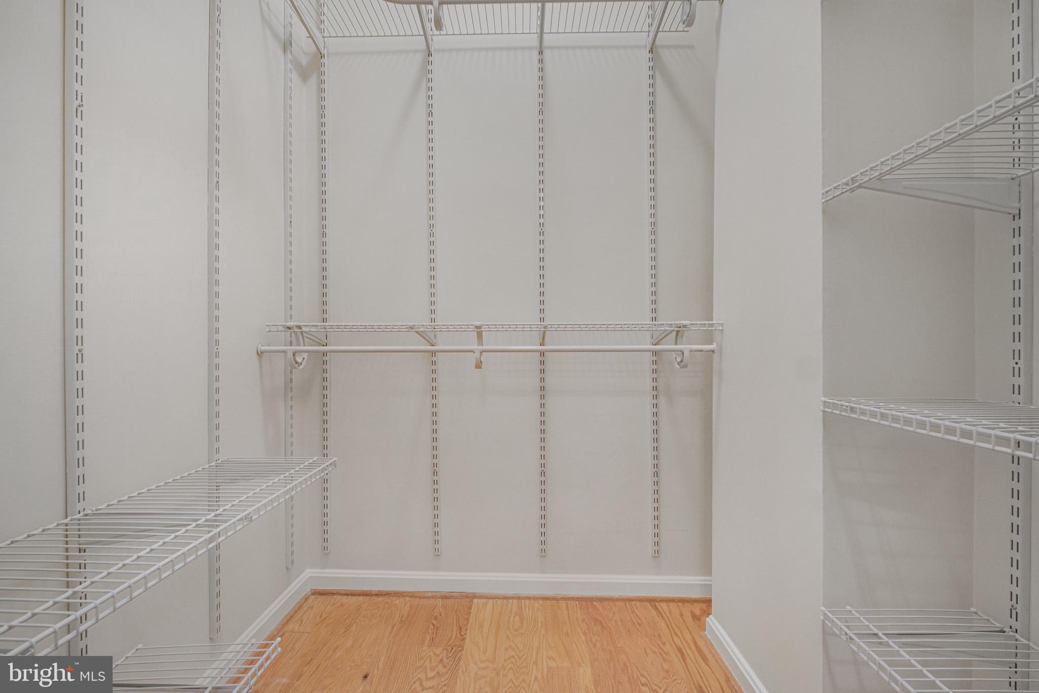 FOUR SEASONS IN HISTORIC VIRGINIA - Residential