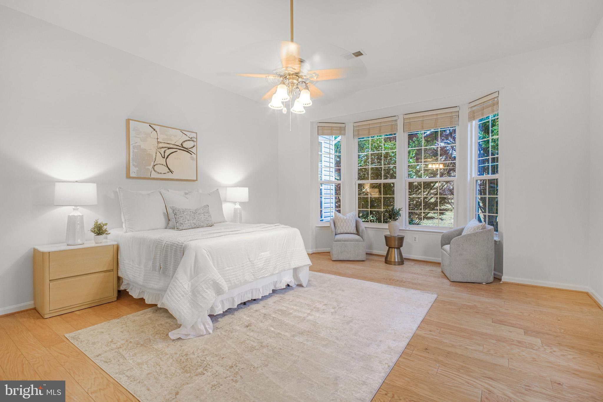 FOUR SEASONS IN HISTORIC VIRGINIA - Residential