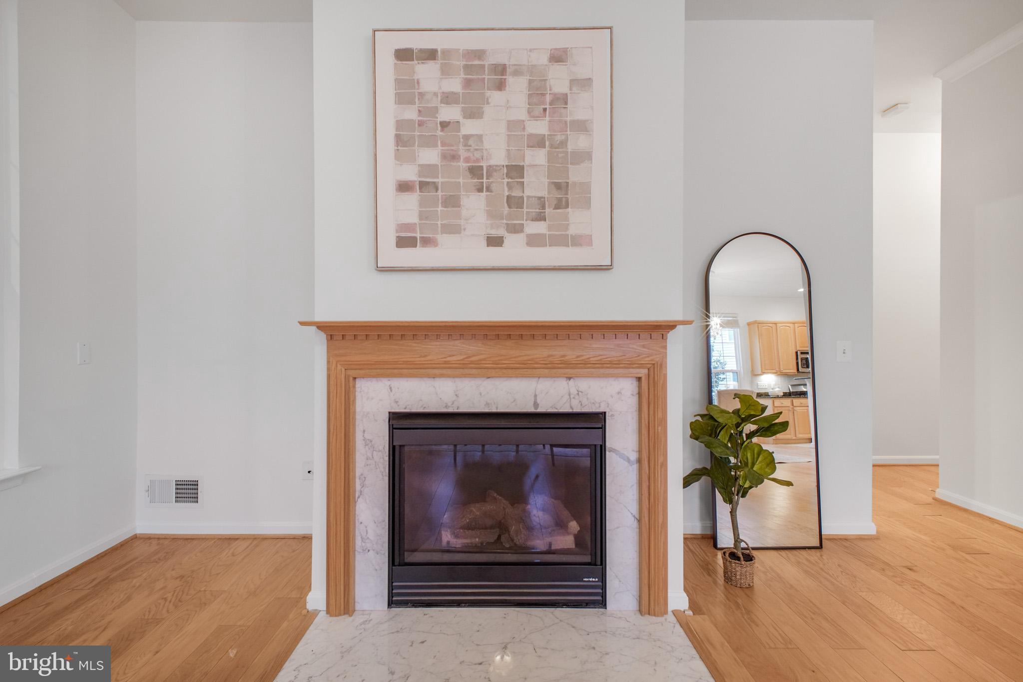 FOUR SEASONS IN HISTORIC VIRGINIA - Residential