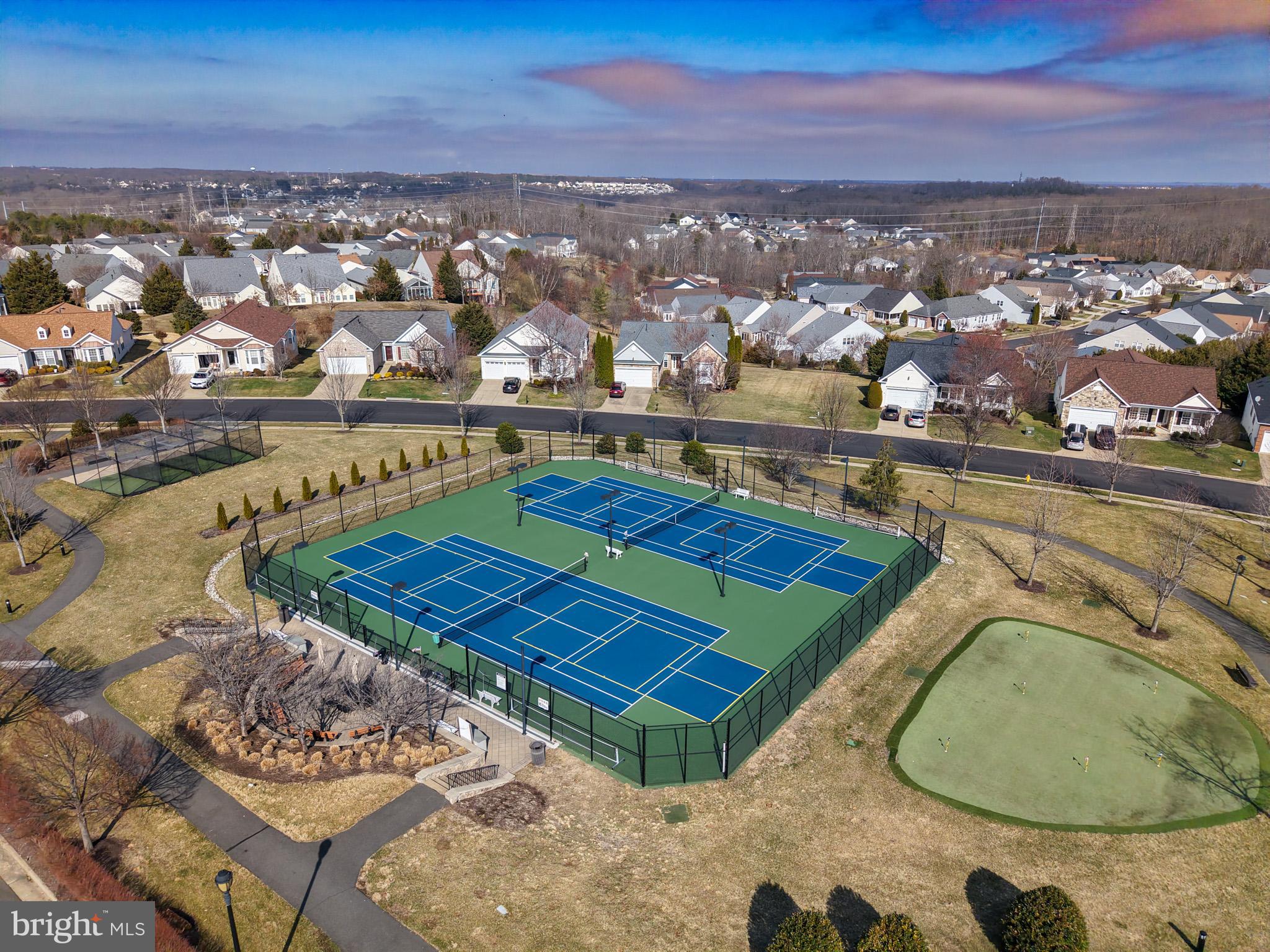 FOUR SEASONS IN HISTORIC VIRGINIA - Residential