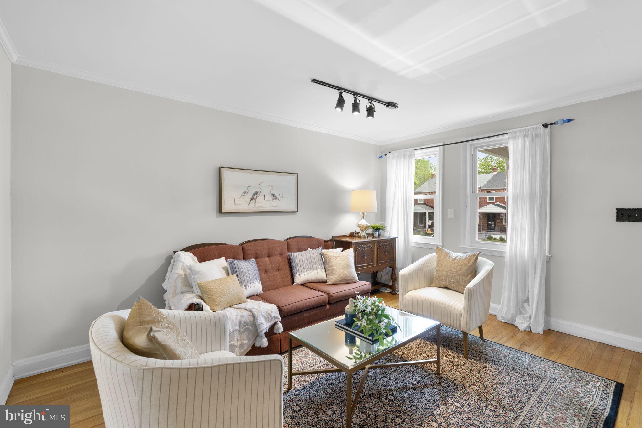 ARBOUR MANOR - Residential