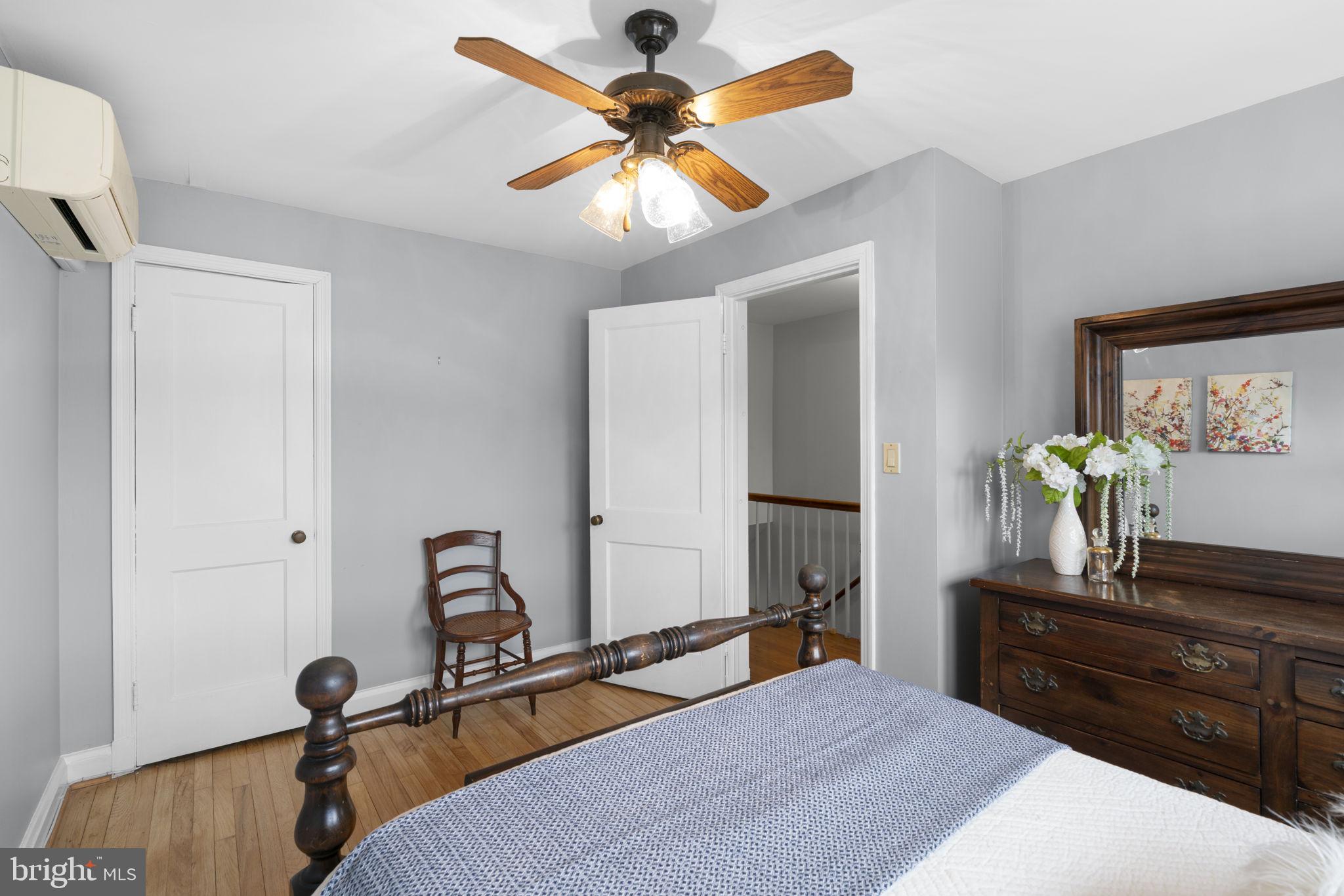 ARBOUR MANOR - Residential