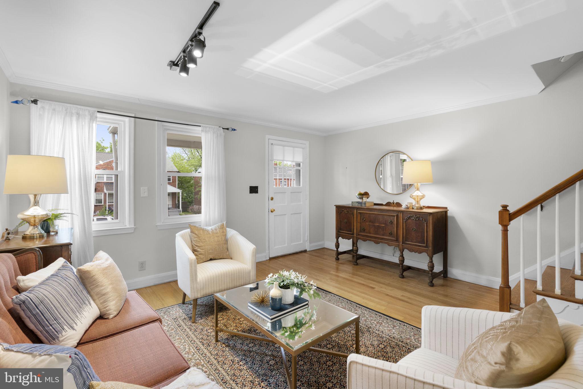 ARBOUR MANOR - Residential