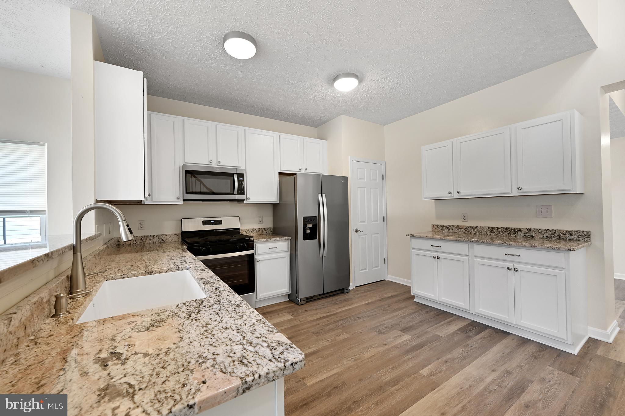 WOOD CREEK GOLF COMM - Residential