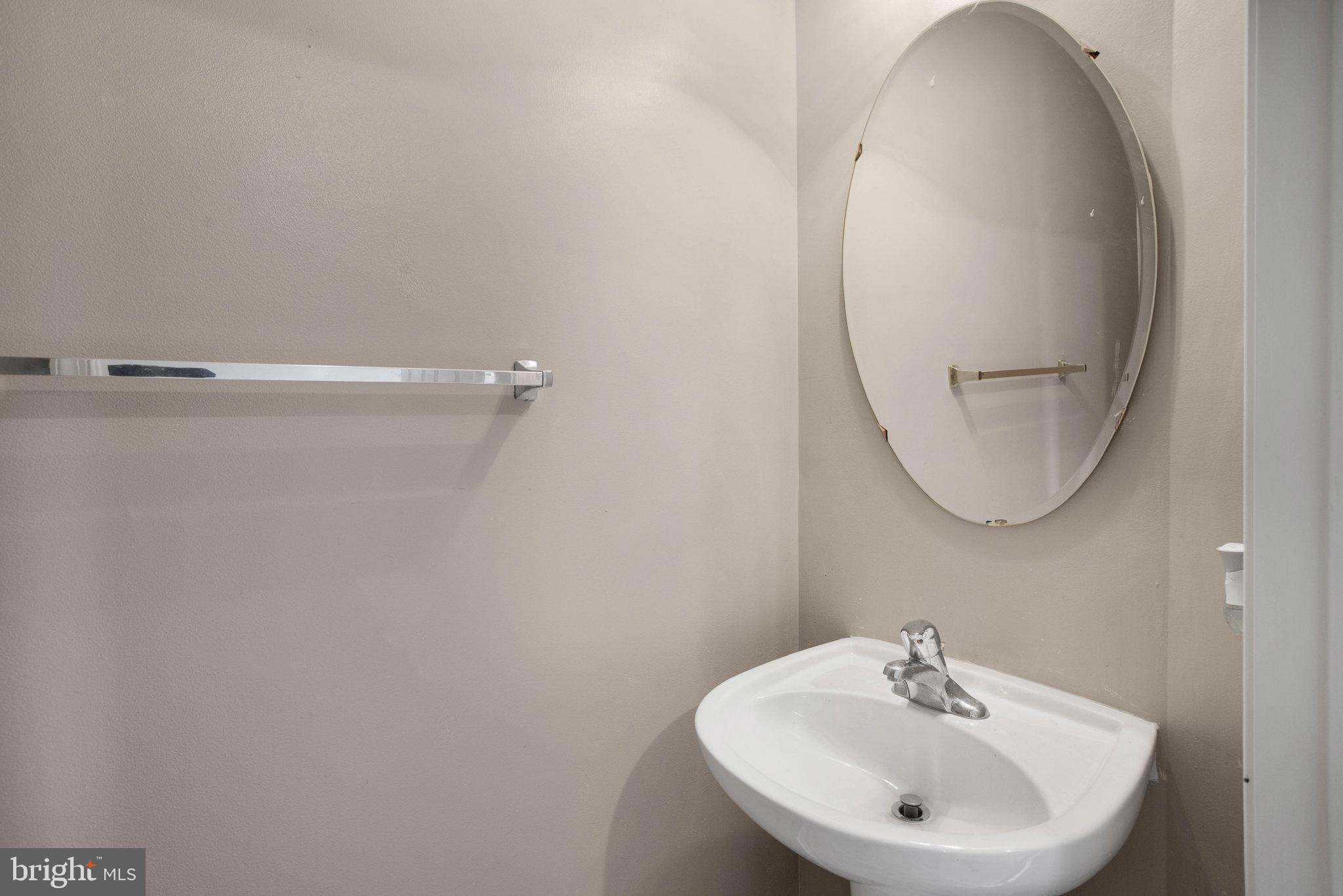 KIRKPATRICK - Residential Lease