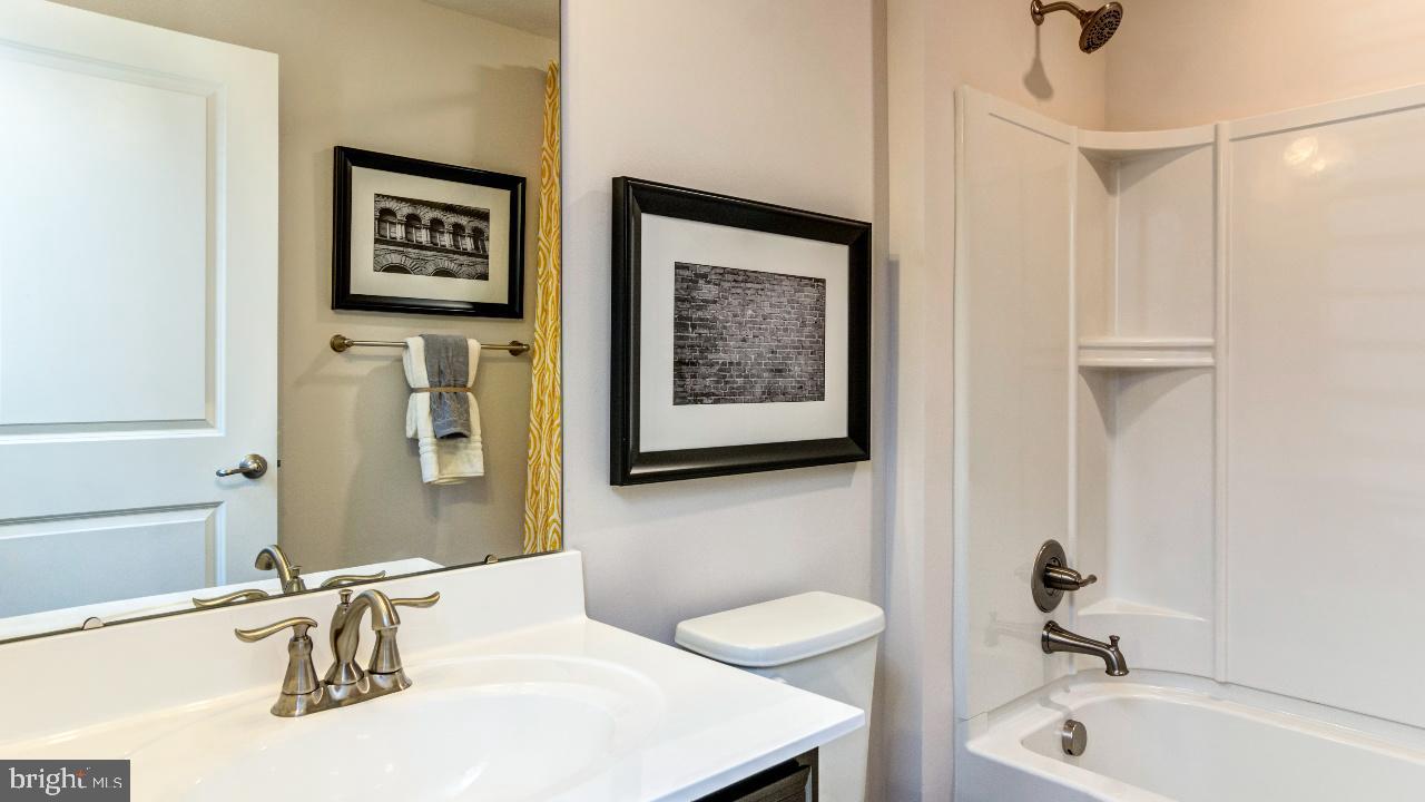 URBANA - Residential