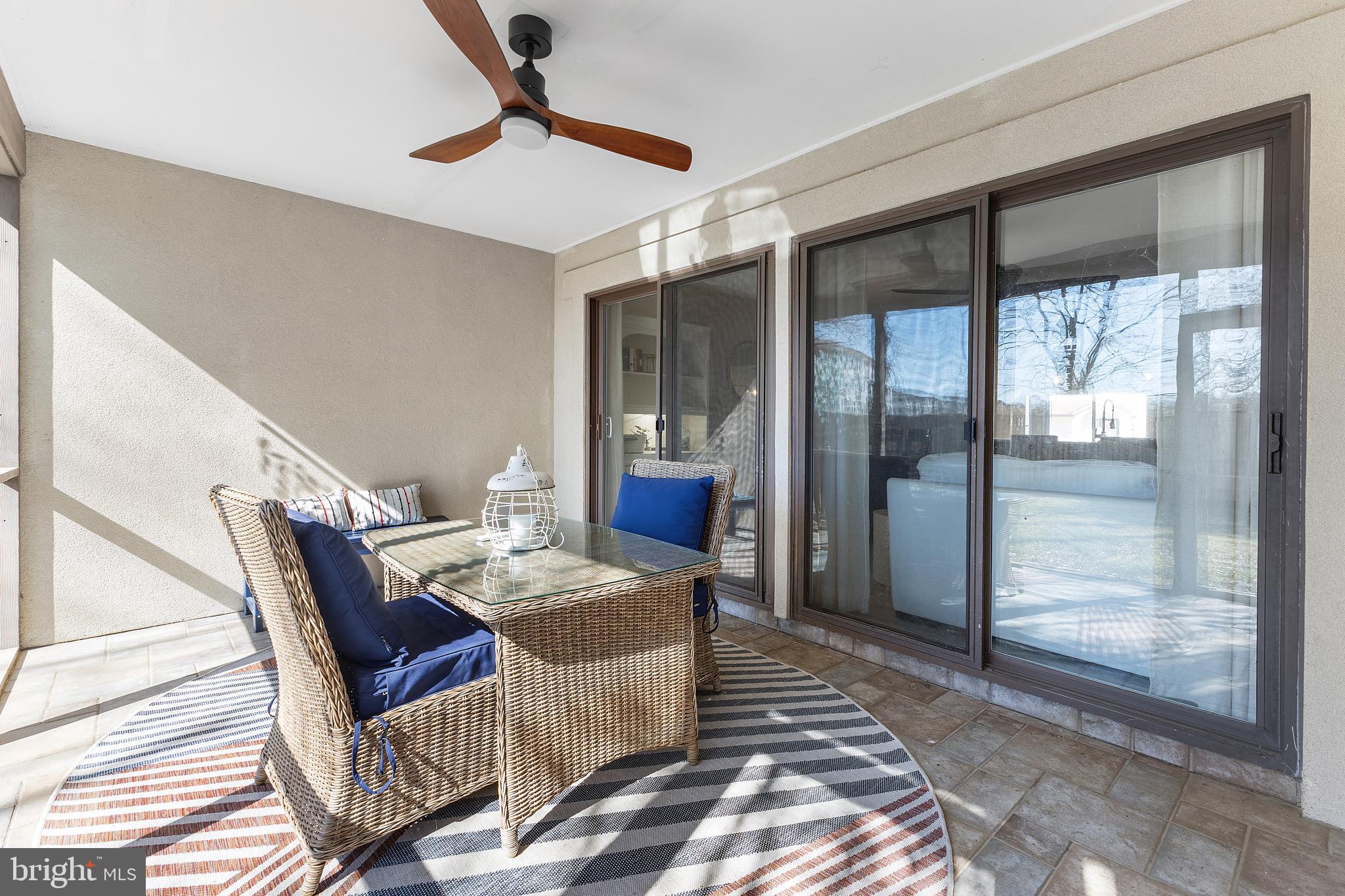 QUEENS LANDING - Residential