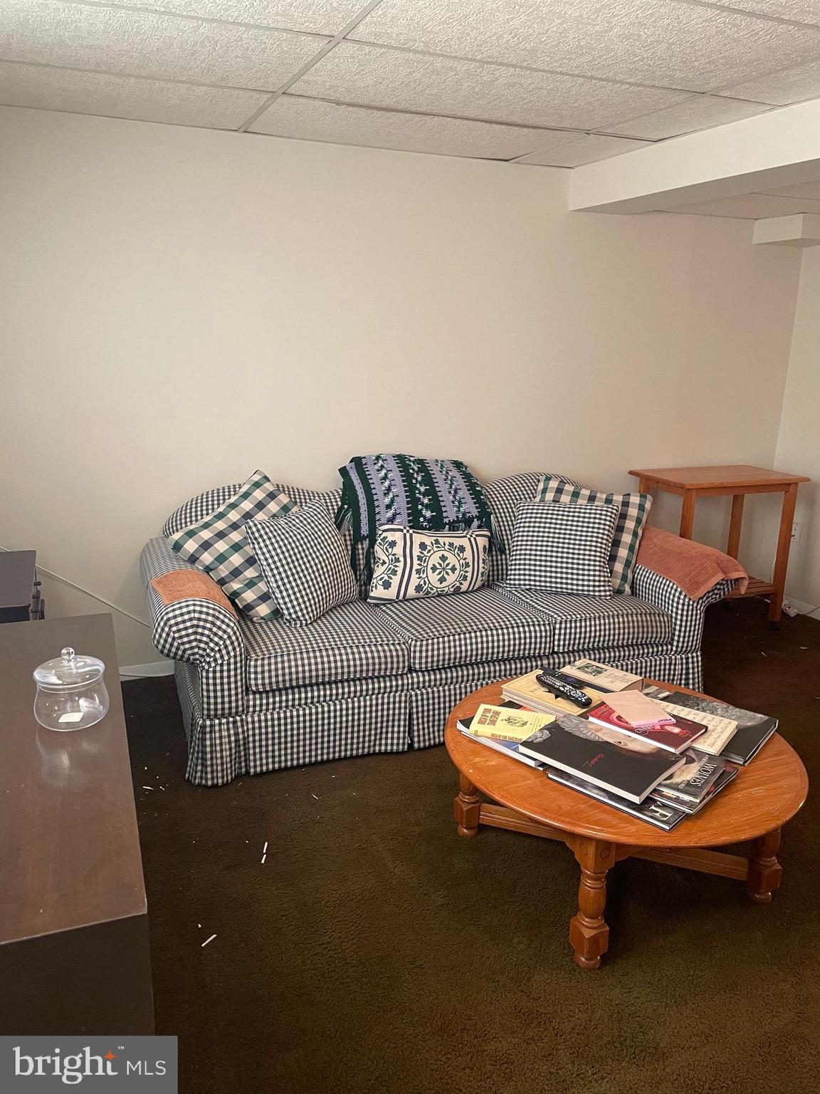 LEISHEAR VILLAGE - Residential Lease