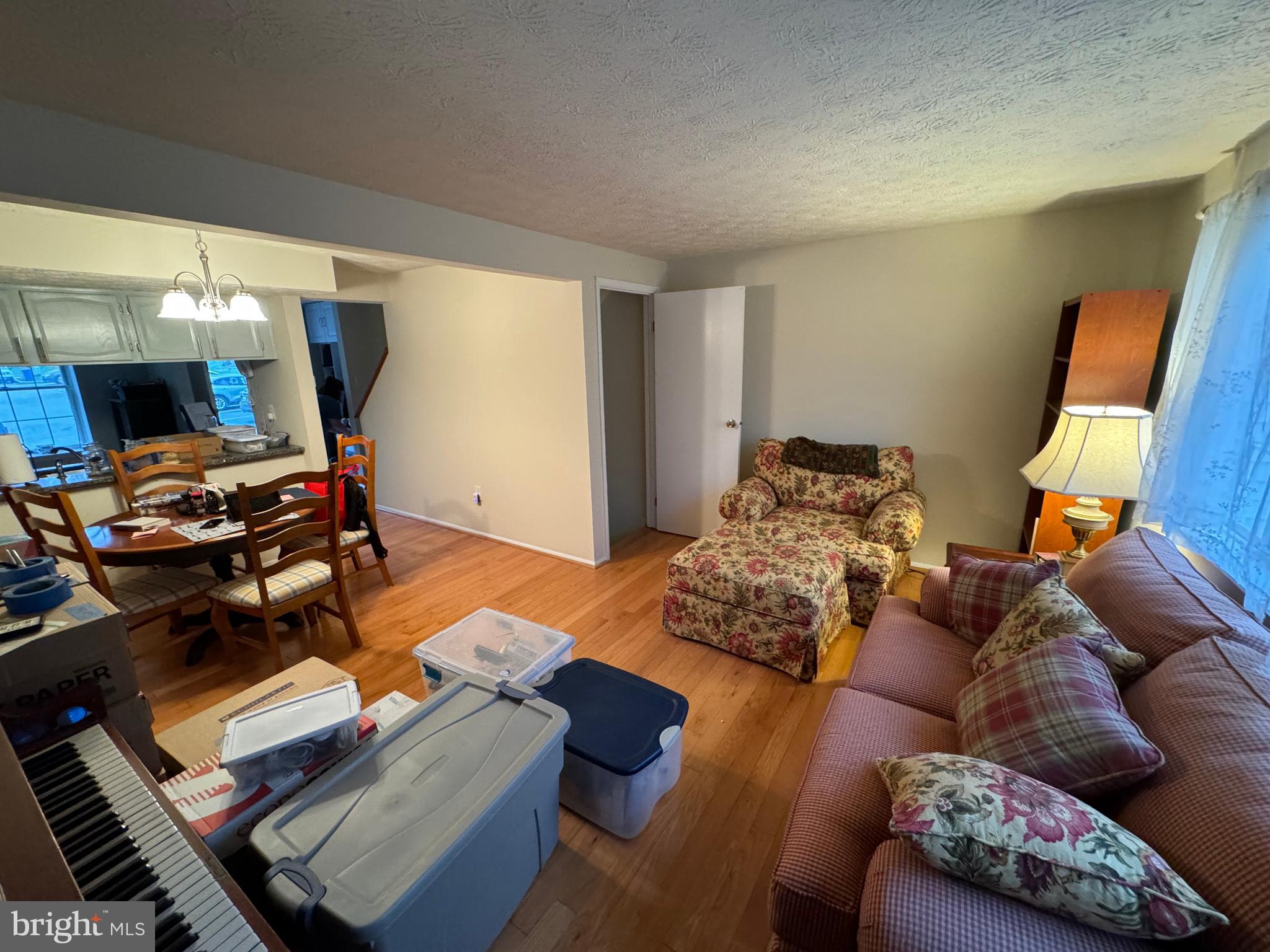 LEISHEAR VILLAGE - Residential Lease