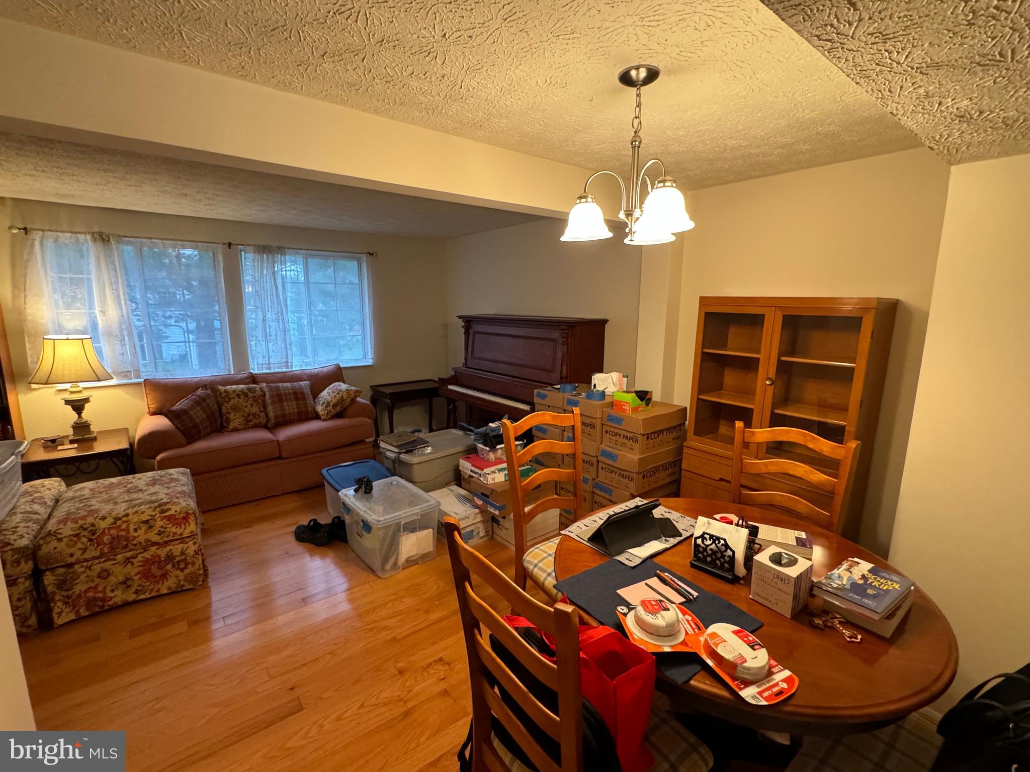 LEISHEAR VILLAGE - Residential Lease