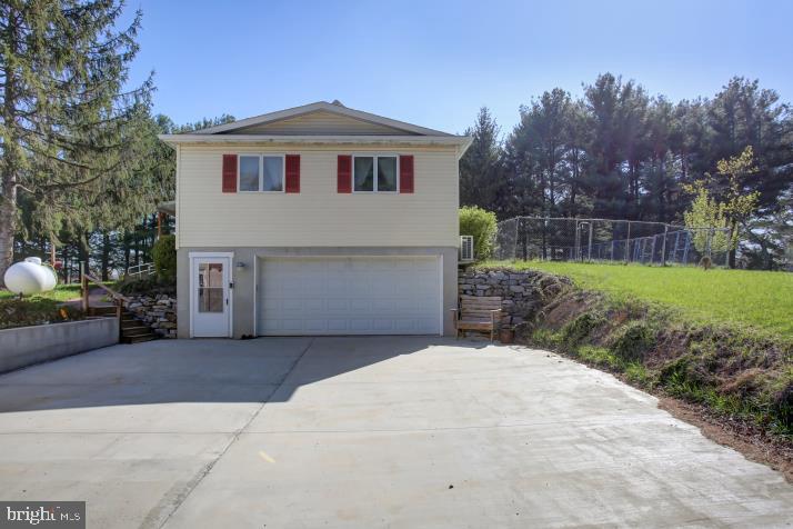 NORTH NEWTON TWP - Residential