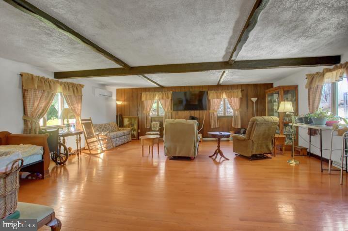 NORTH NEWTON TWP - Residential