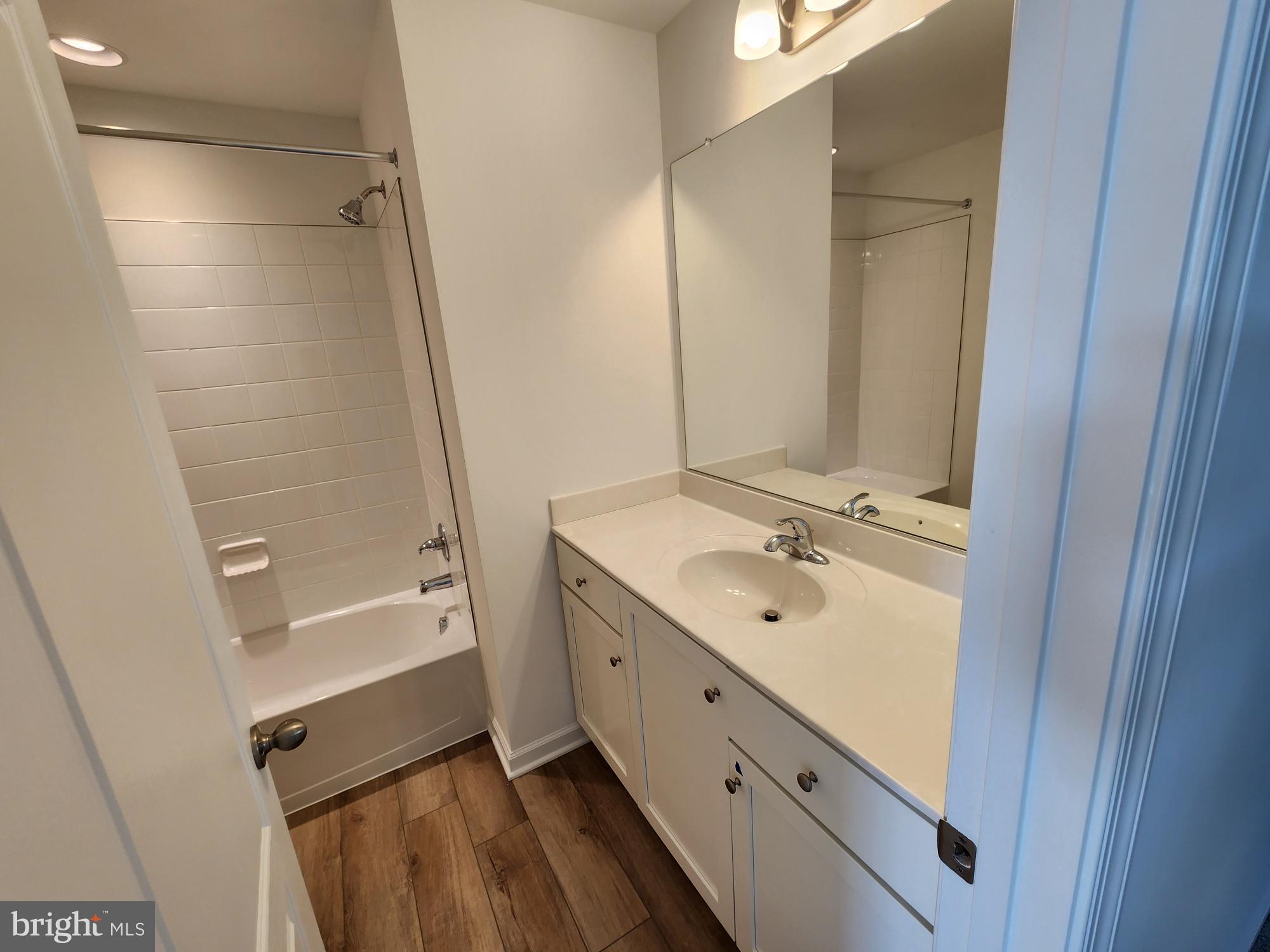 MARTINSBURG STATION - Residential Lease