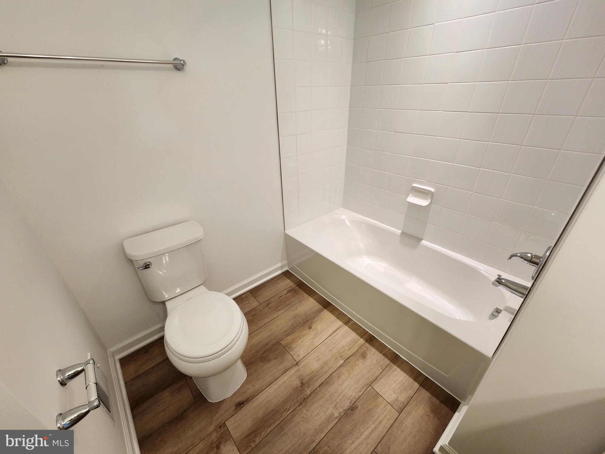 MARTINSBURG STATION - Residential Lease