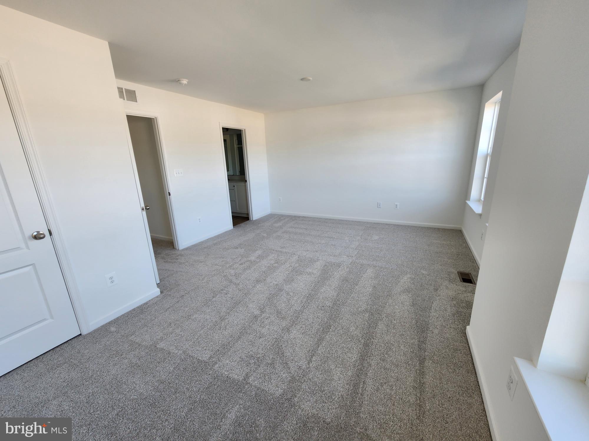 MARTINSBURG STATION - Residential Lease