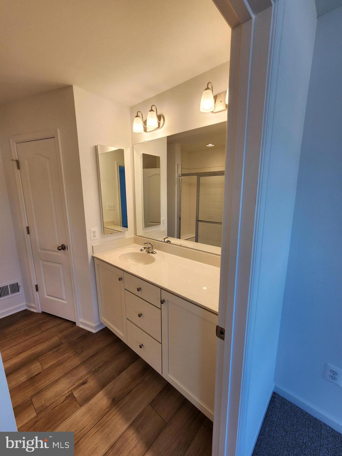 MARTINSBURG STATION - Residential Lease