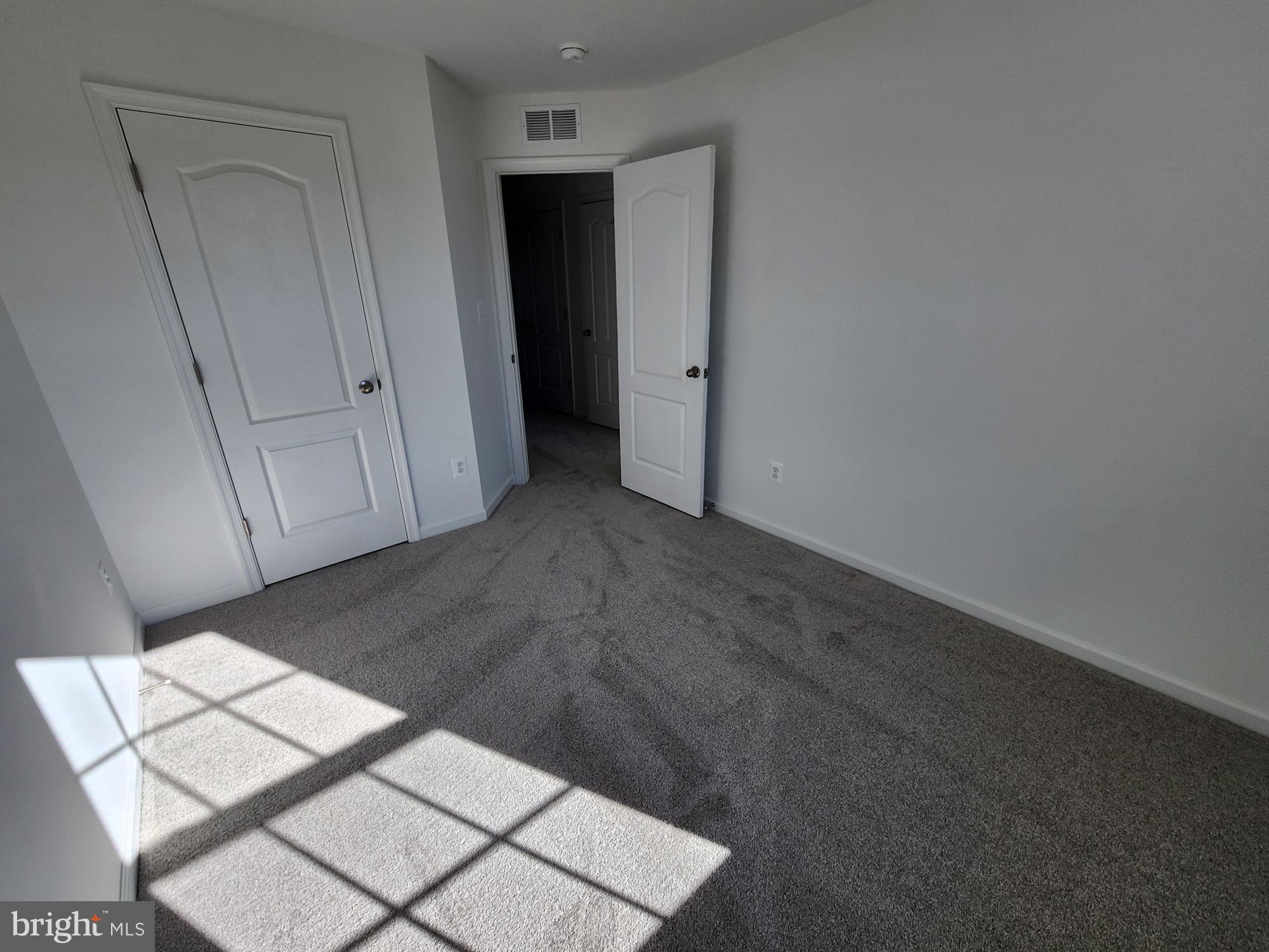 MARTINSBURG STATION - Residential Lease