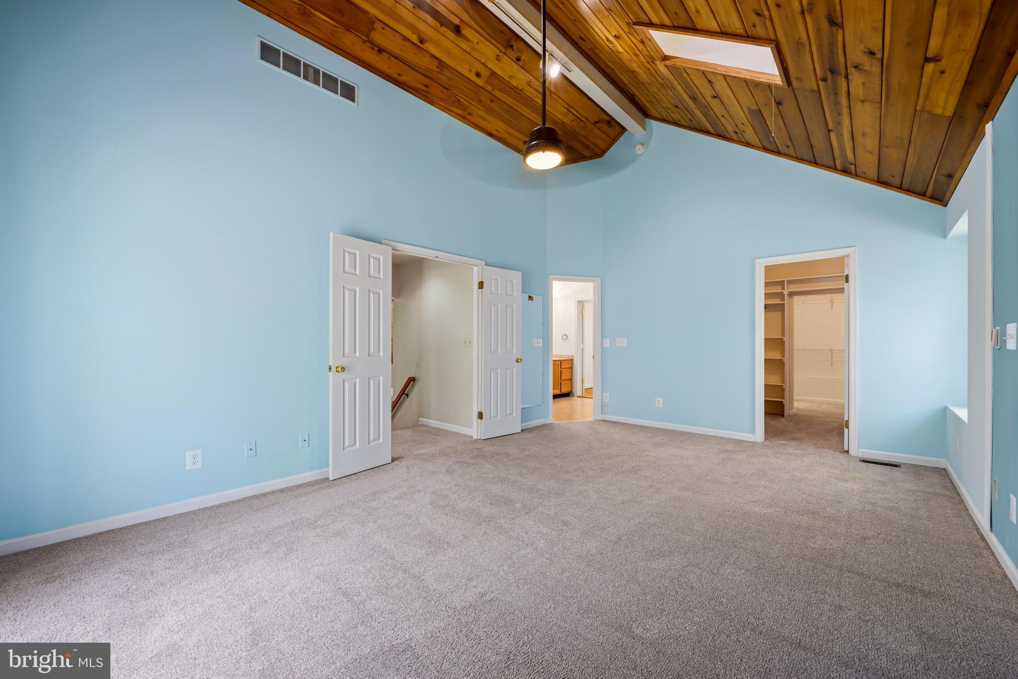 OAKDALE MANOR - Residential