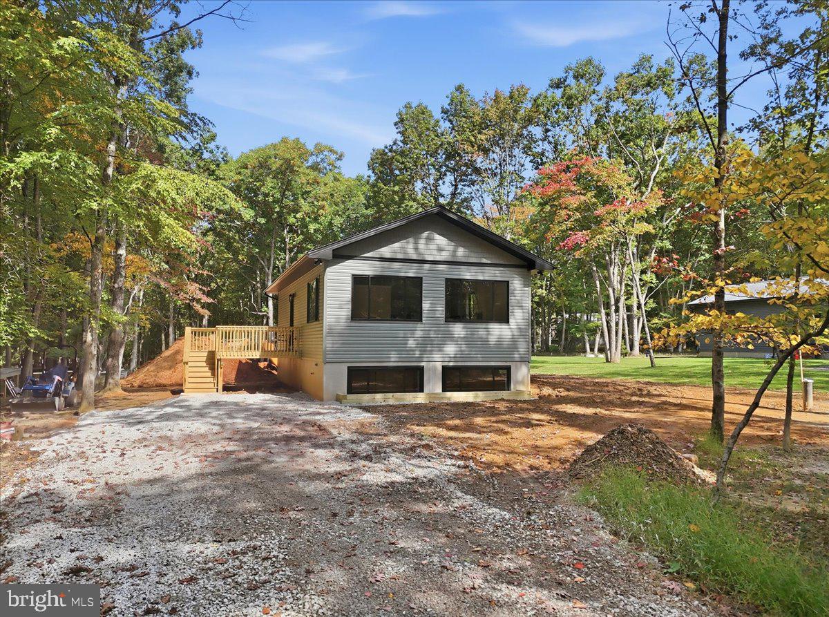 156 BROAD MOUNTAIN VIEW DRIVE