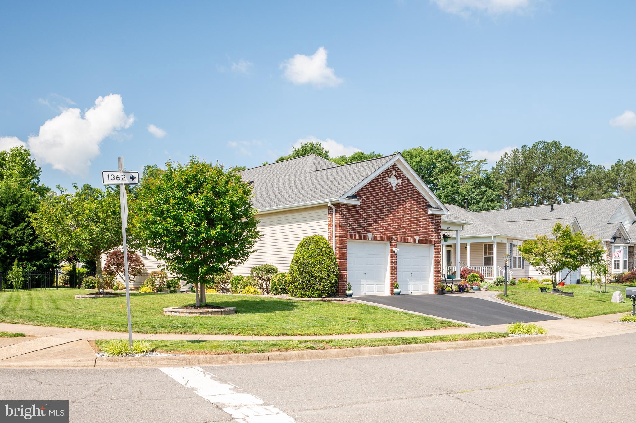 VINT HILL - Residential