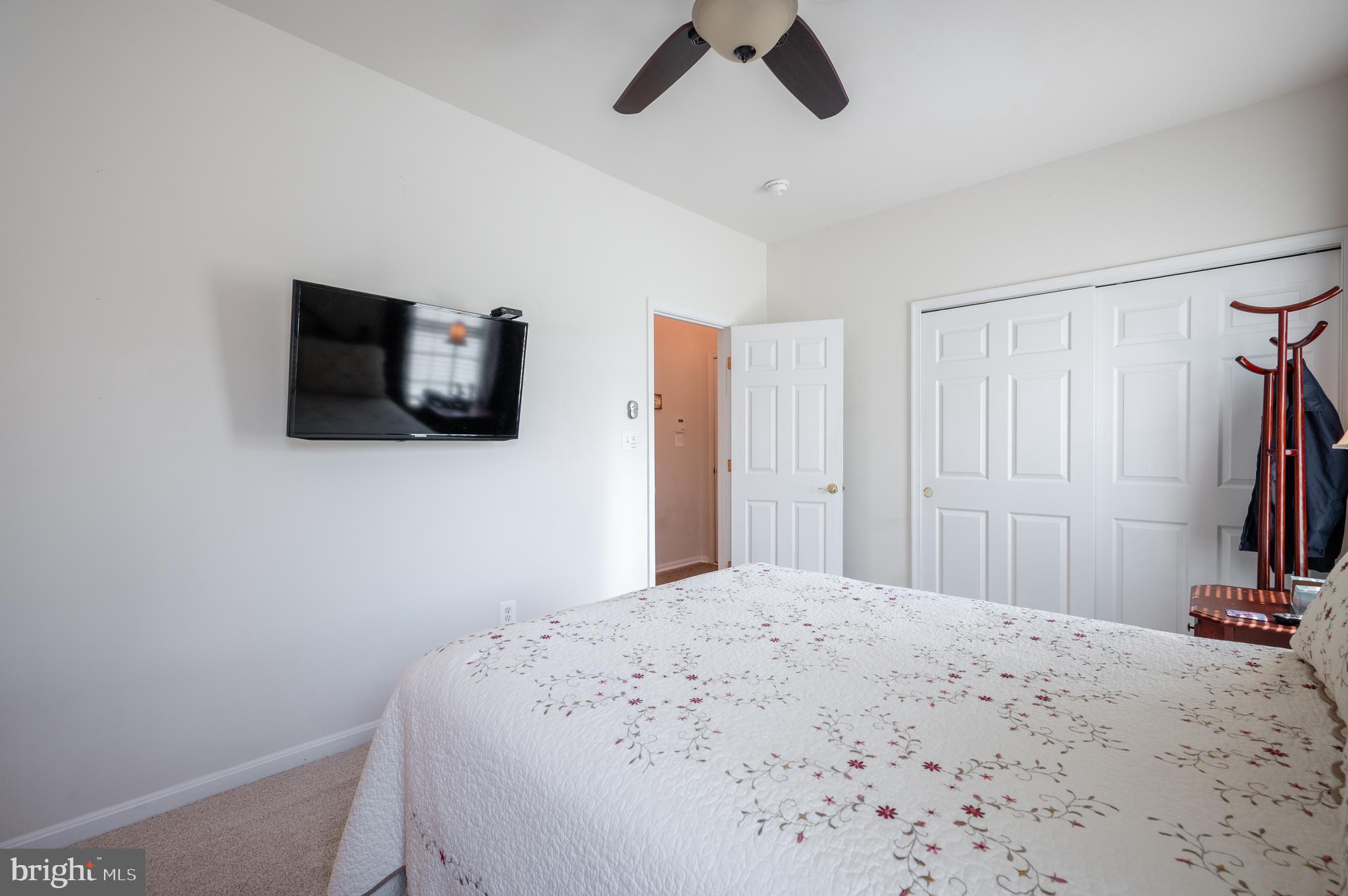 VINT HILL - Residential