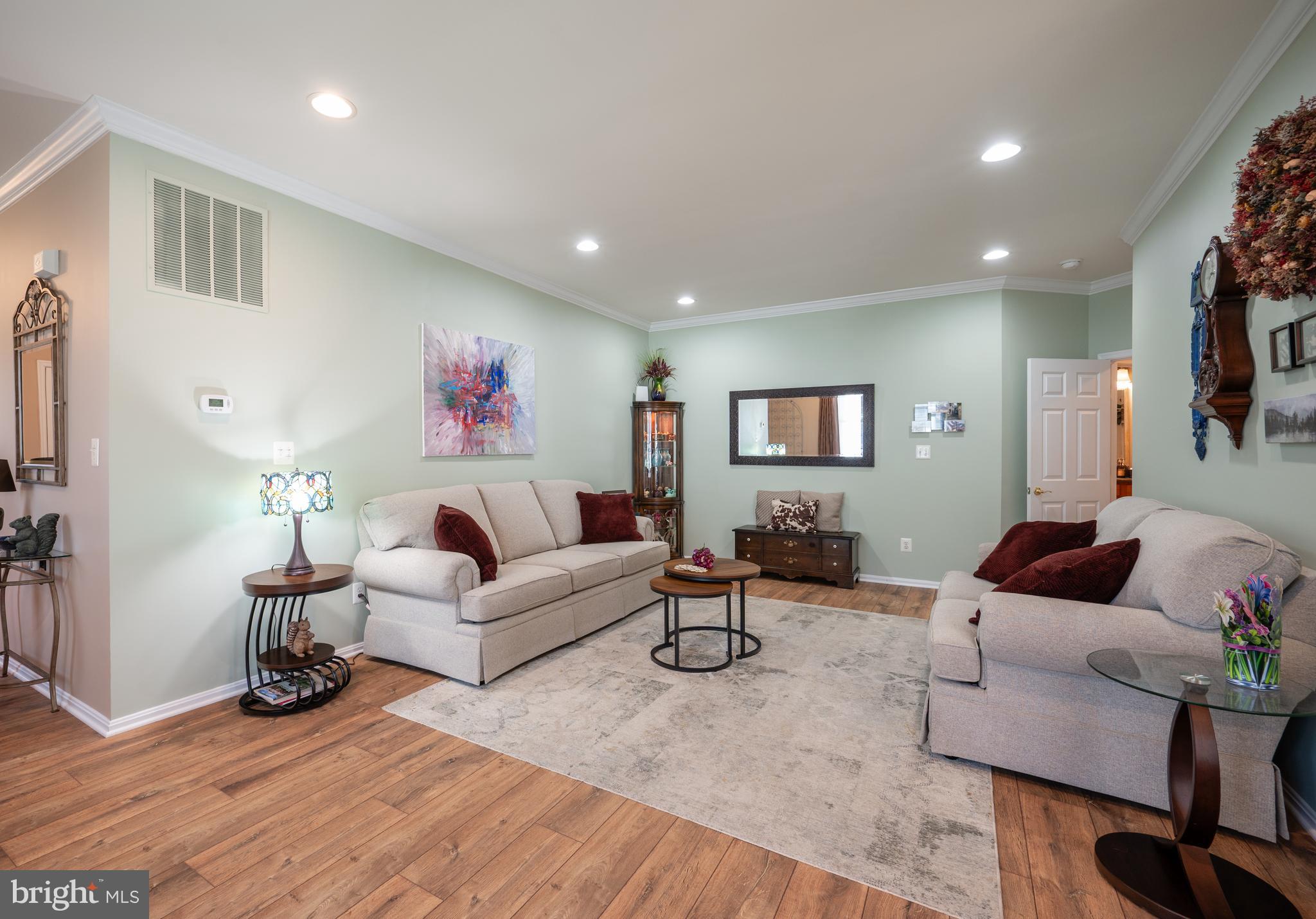 VINT HILL - Residential