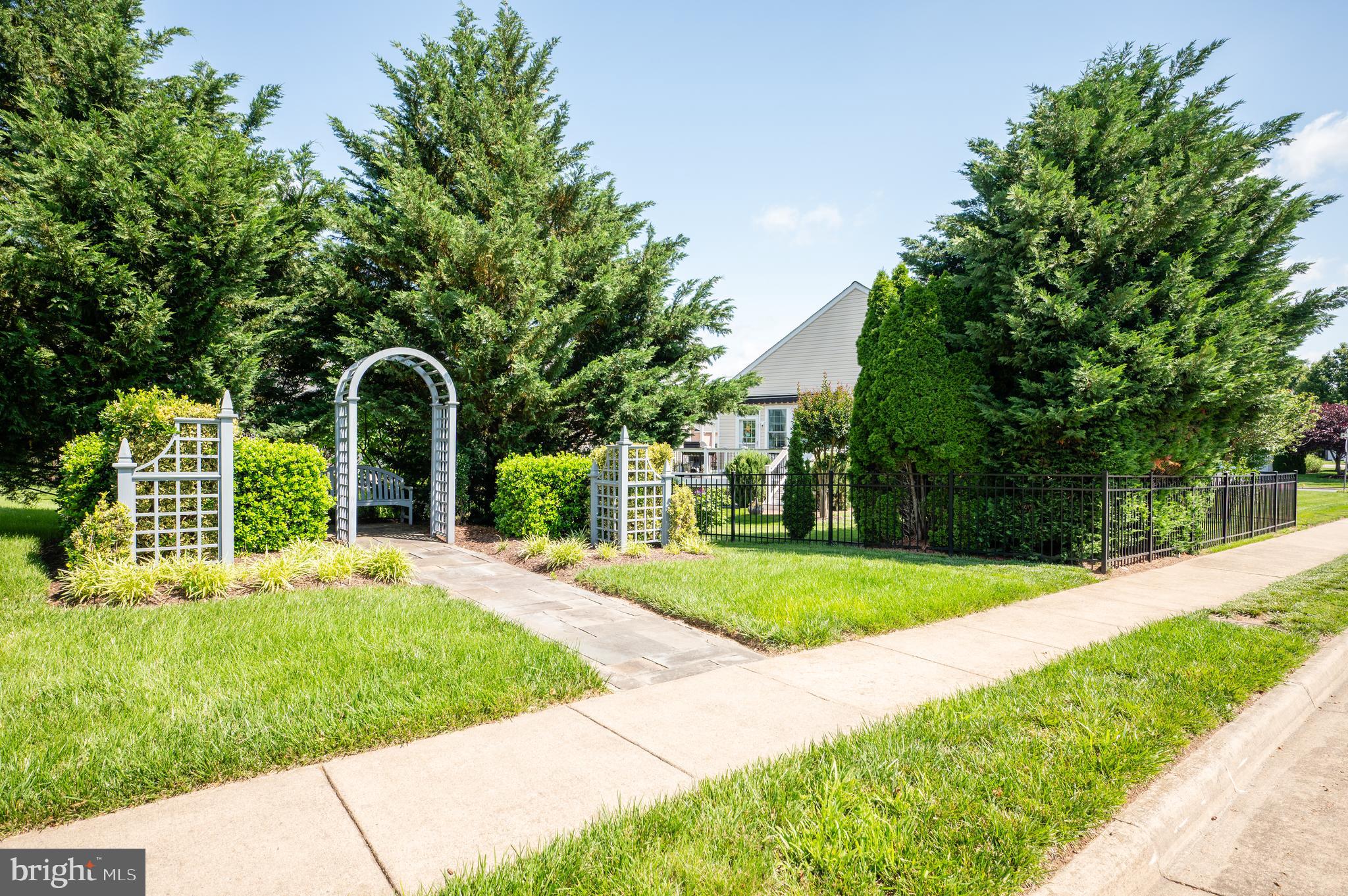 VINT HILL - Residential