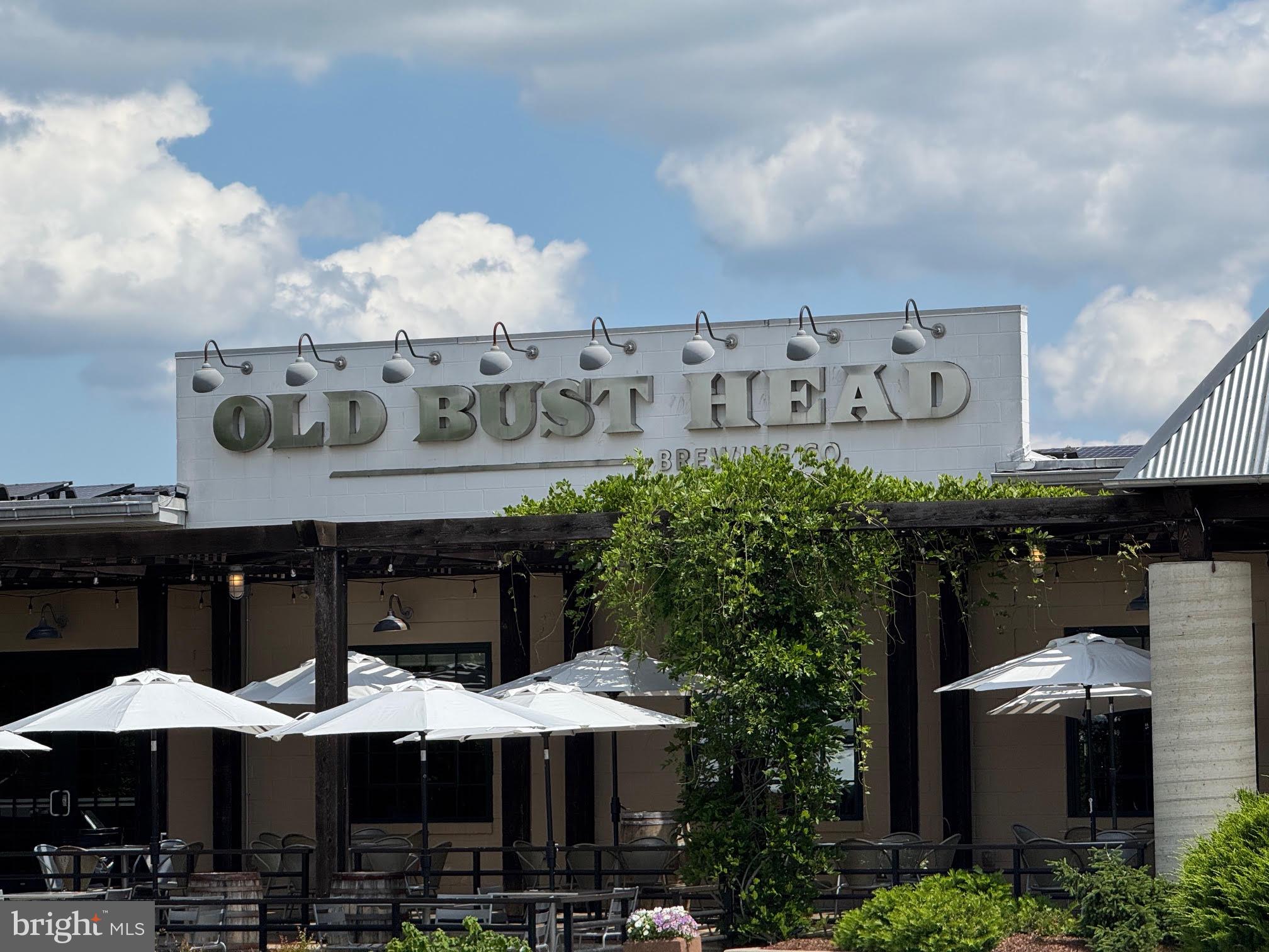 VINT HILL - Residential