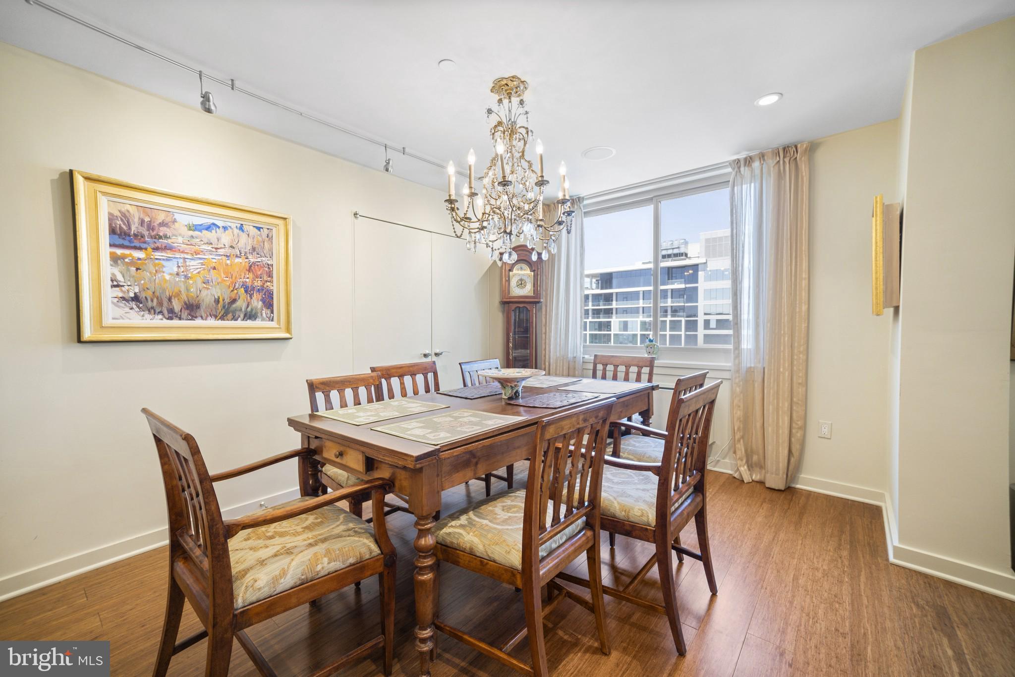 CENTER CITY - Residential