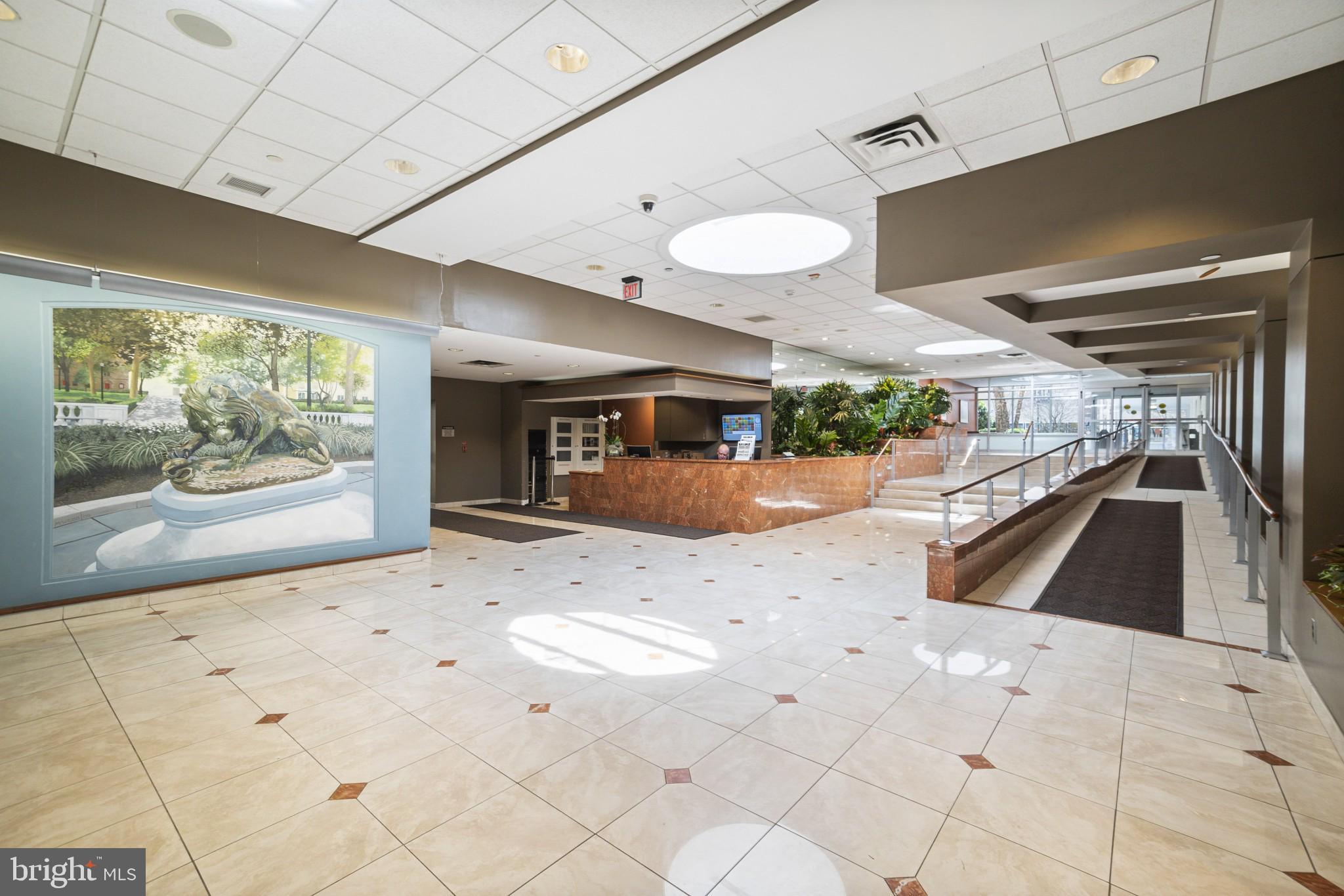 CENTER CITY - Residential