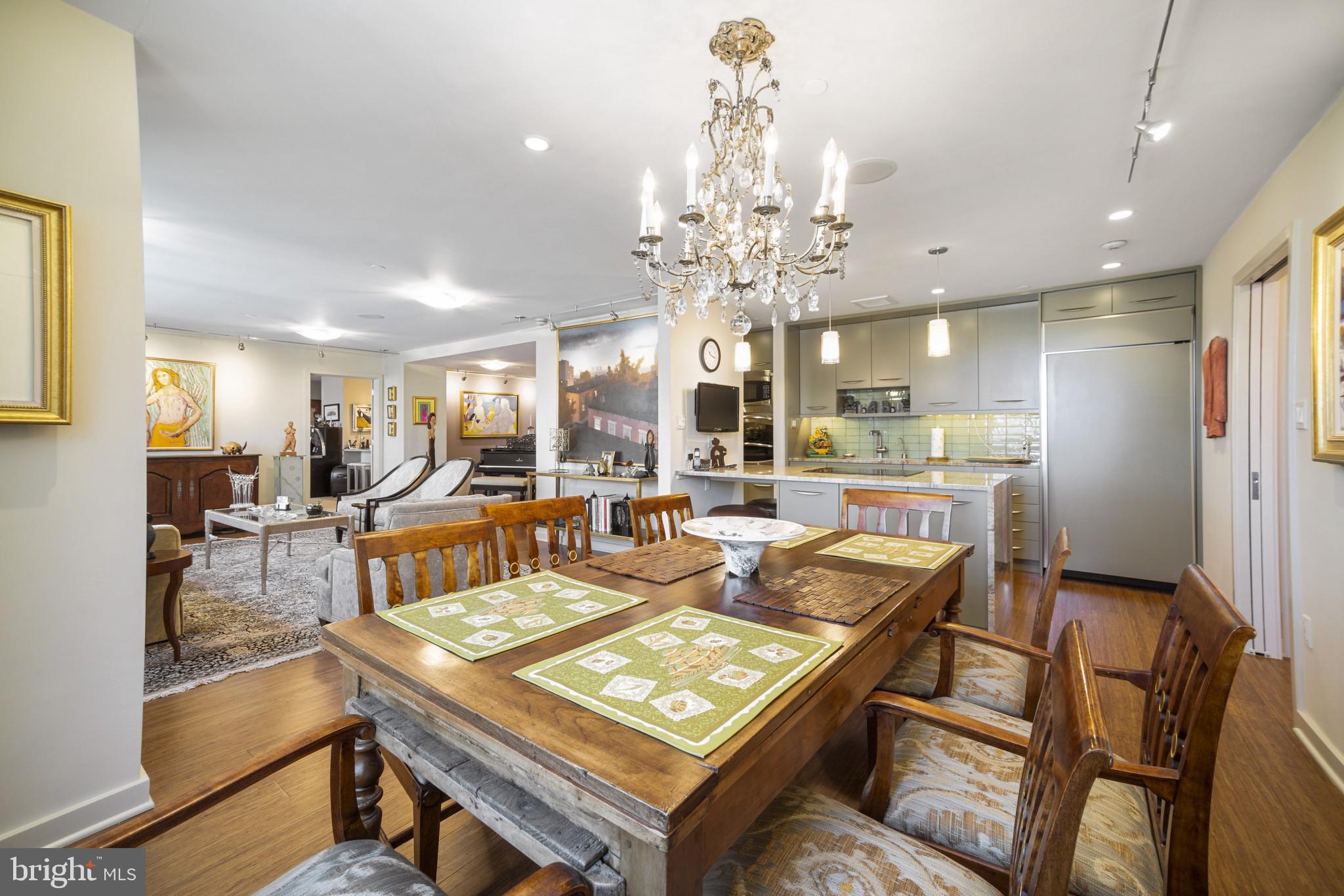 CENTER CITY - Residential