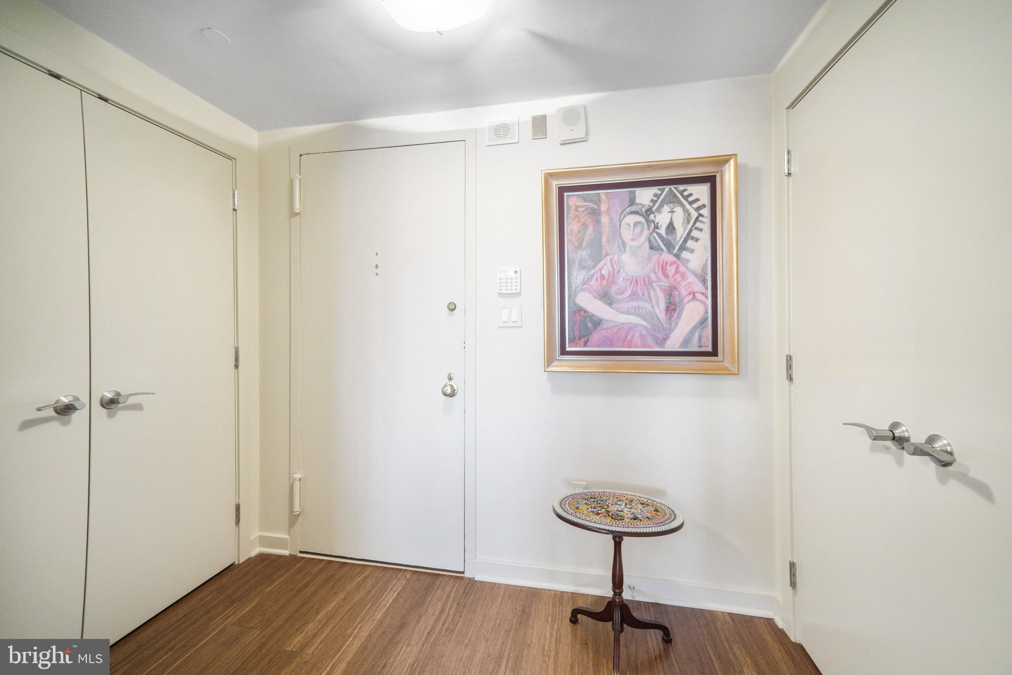 CENTER CITY - Residential