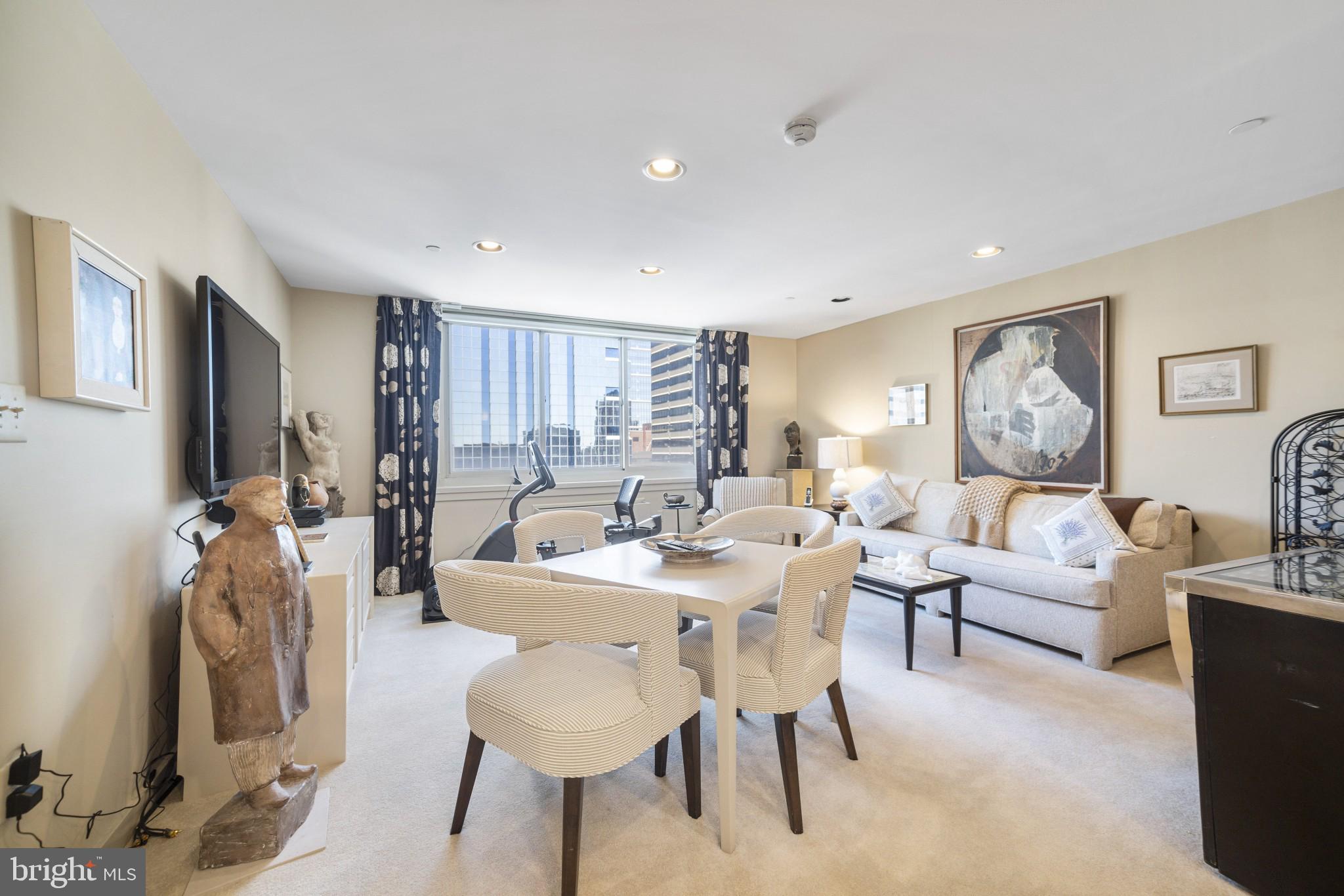 CENTER CITY - Residential