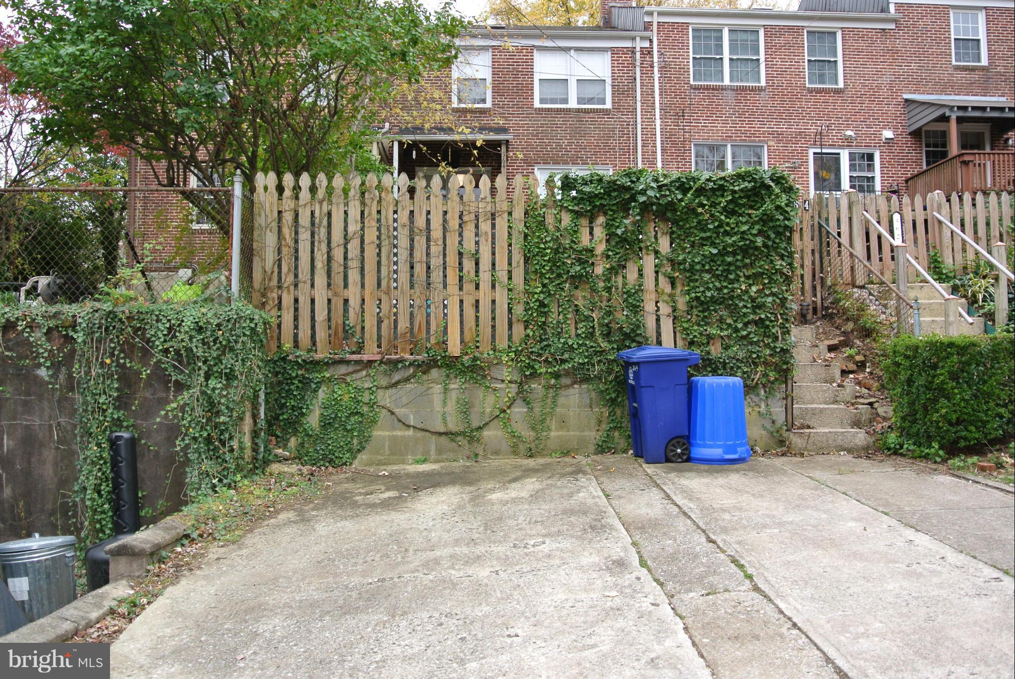 RODGERS FORGE - Residential Lease