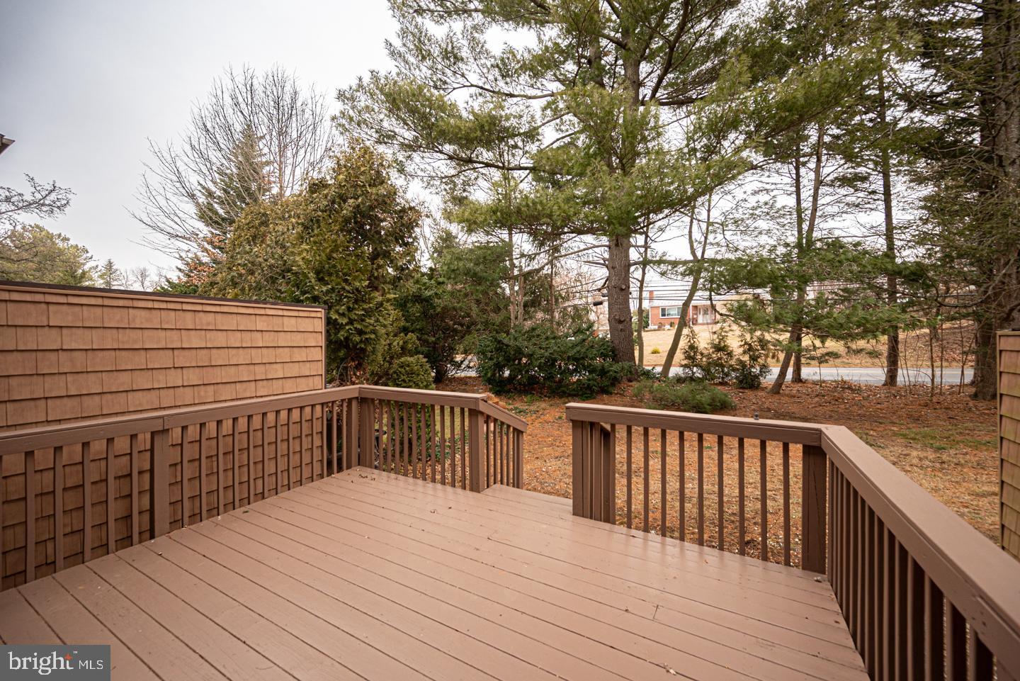 VALLEYBROOK - Residential