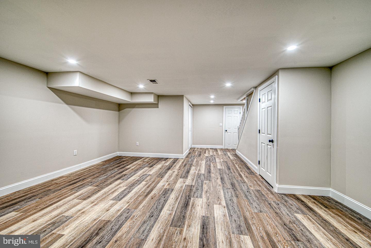 VALLEYBROOK - Residential