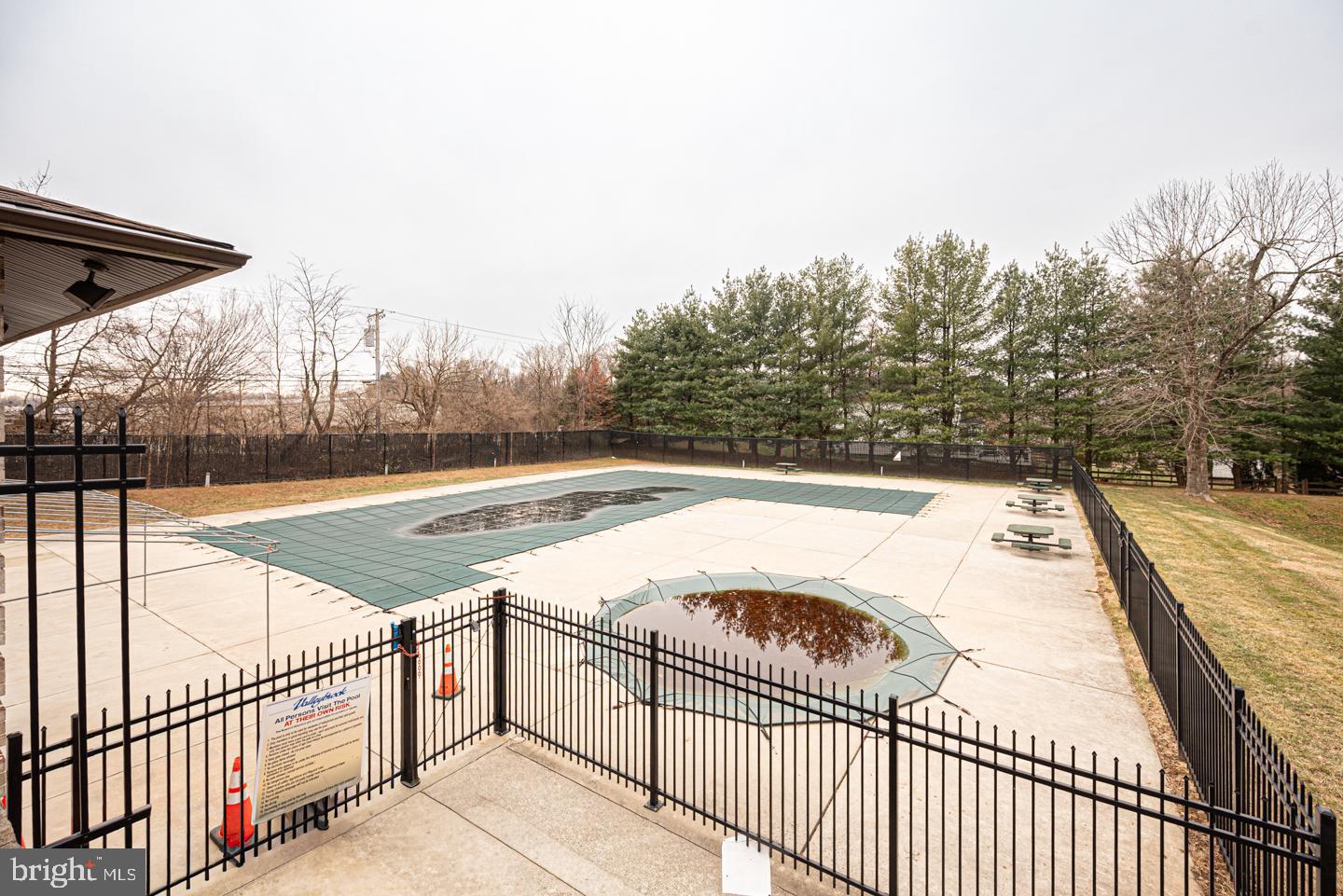 VALLEYBROOK - Residential