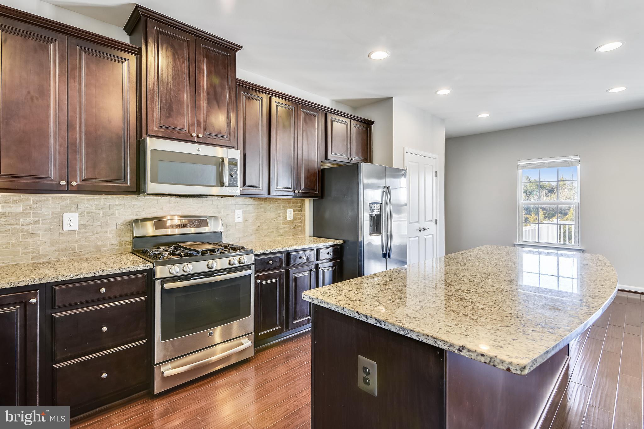 LAKE FREDERICK - Residential