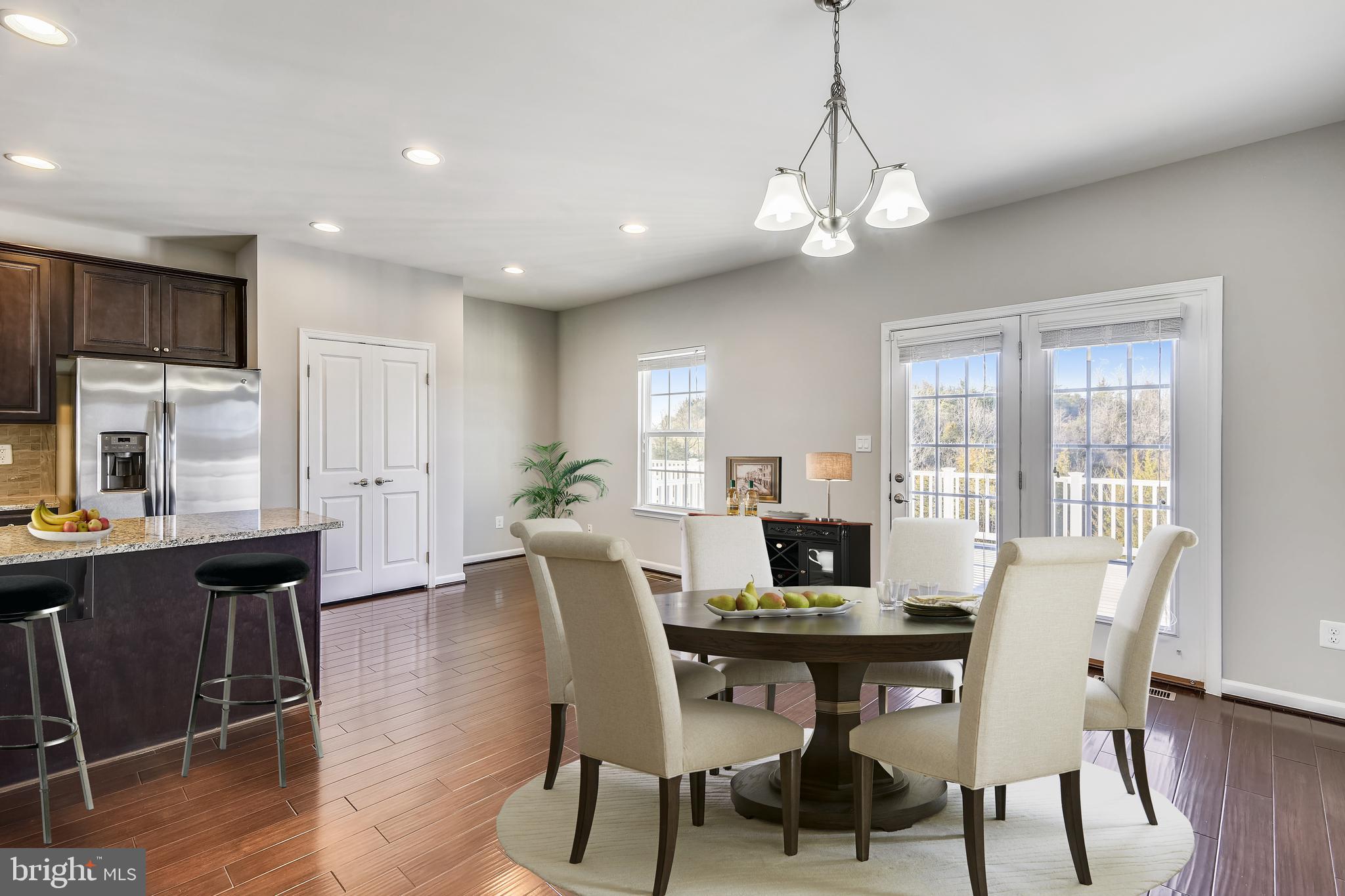 LAKE FREDERICK - Residential