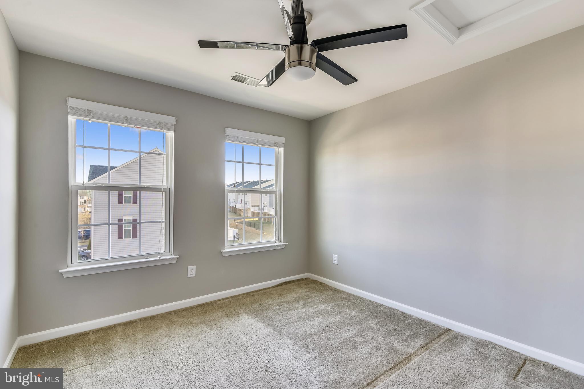 LAKE FREDERICK - Residential