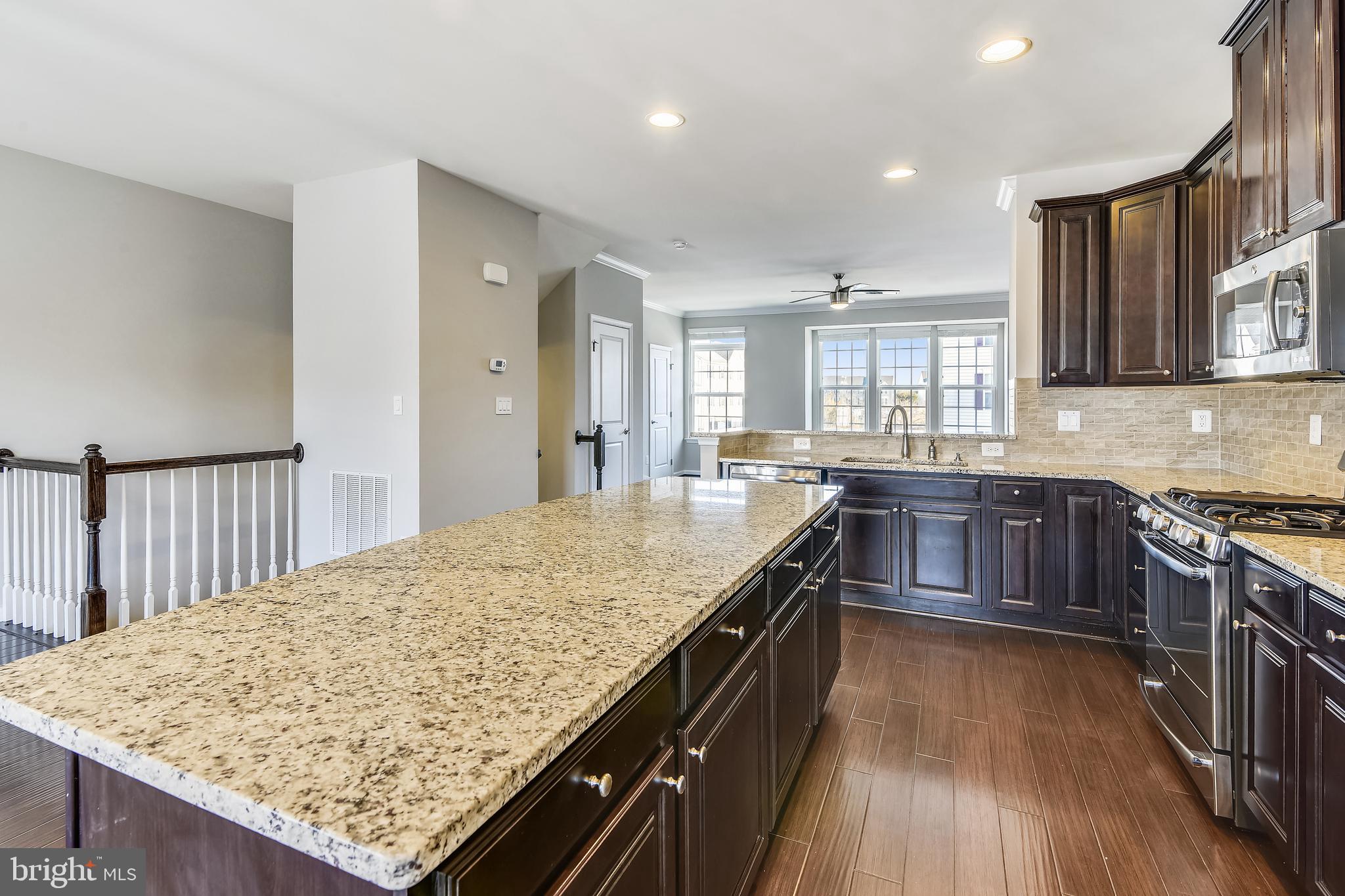 LAKE FREDERICK - Residential