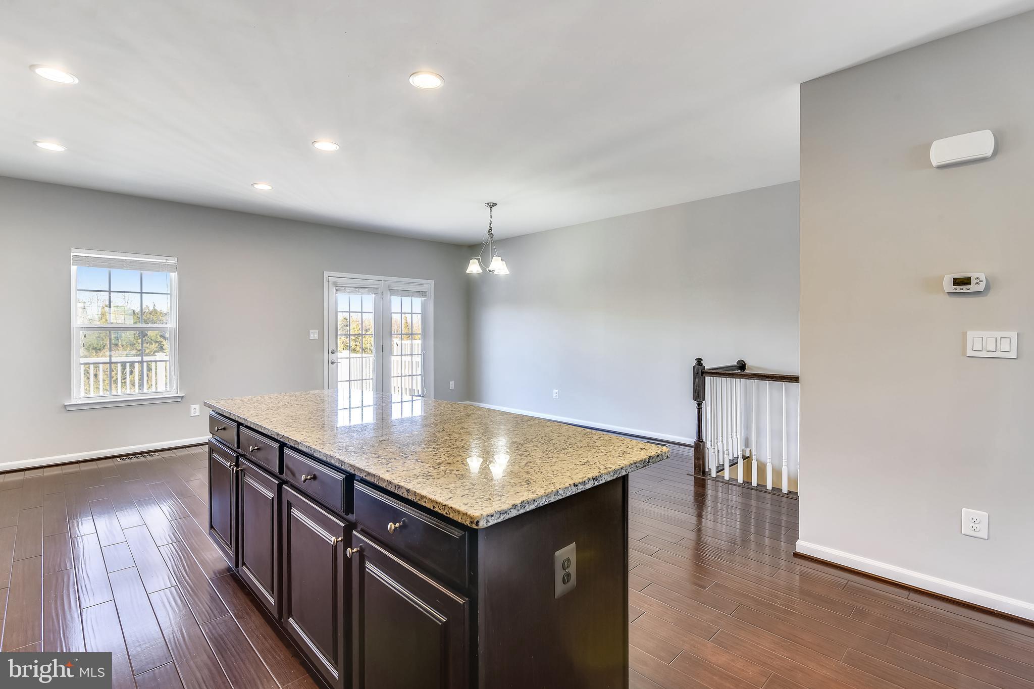 LAKE FREDERICK - Residential