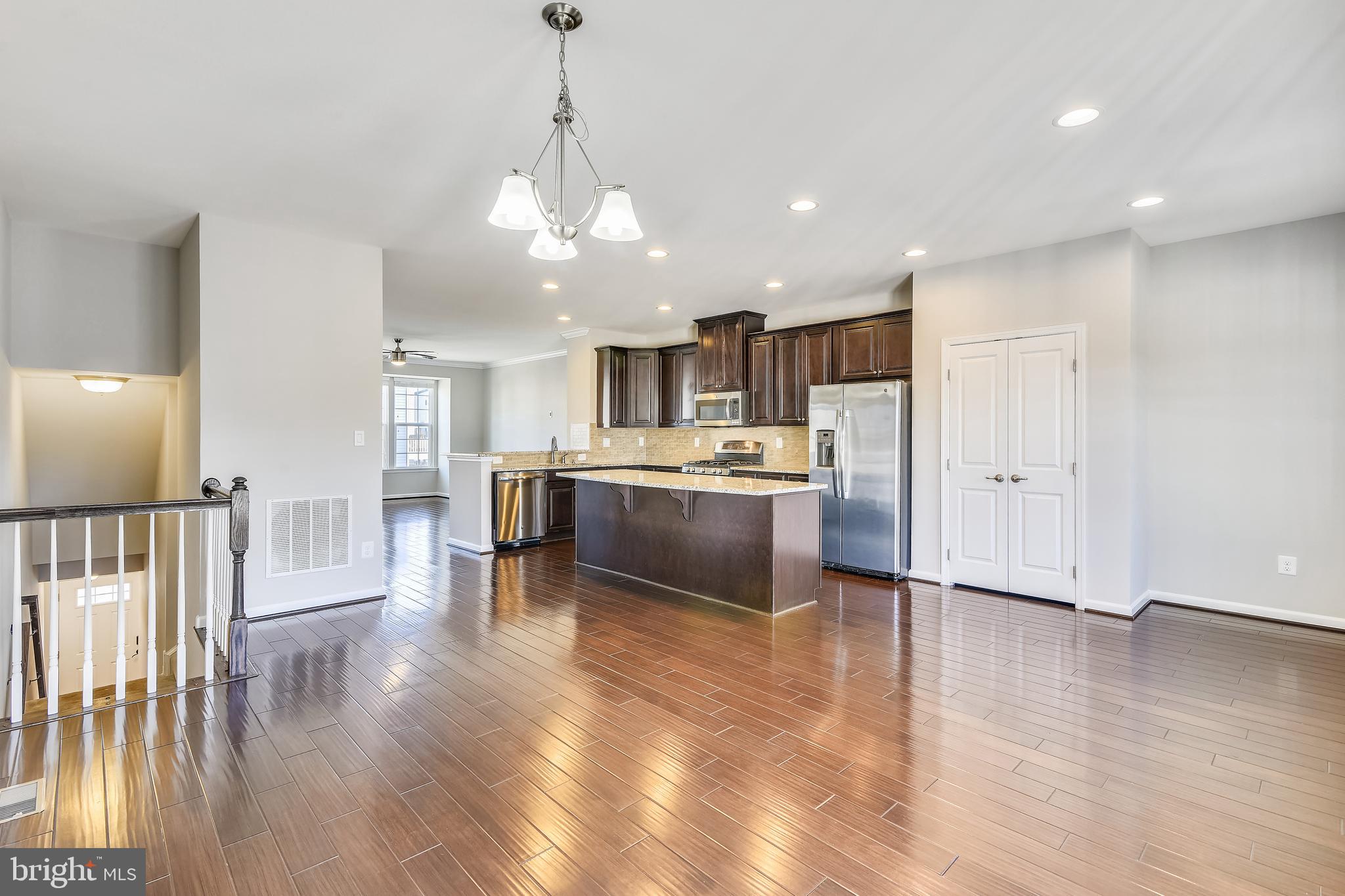 LAKE FREDERICK - Residential