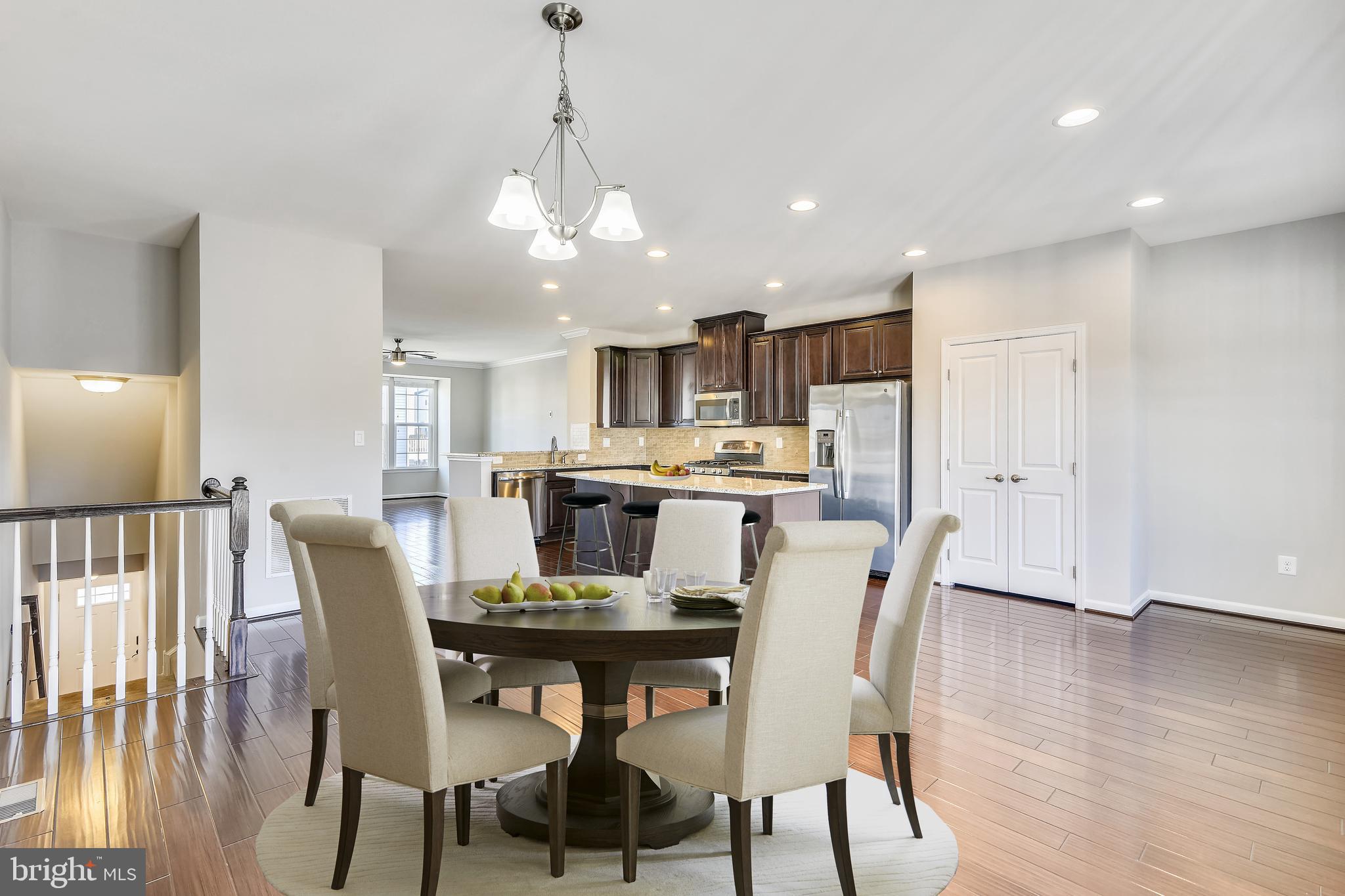 LAKE FREDERICK - Residential