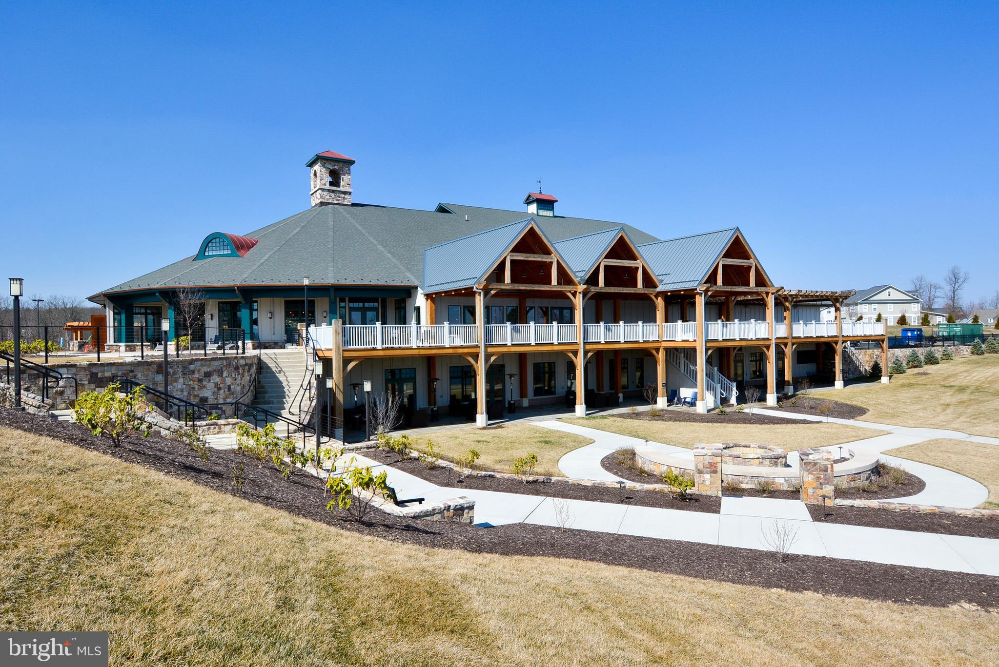 LAKE FREDERICK - Residential