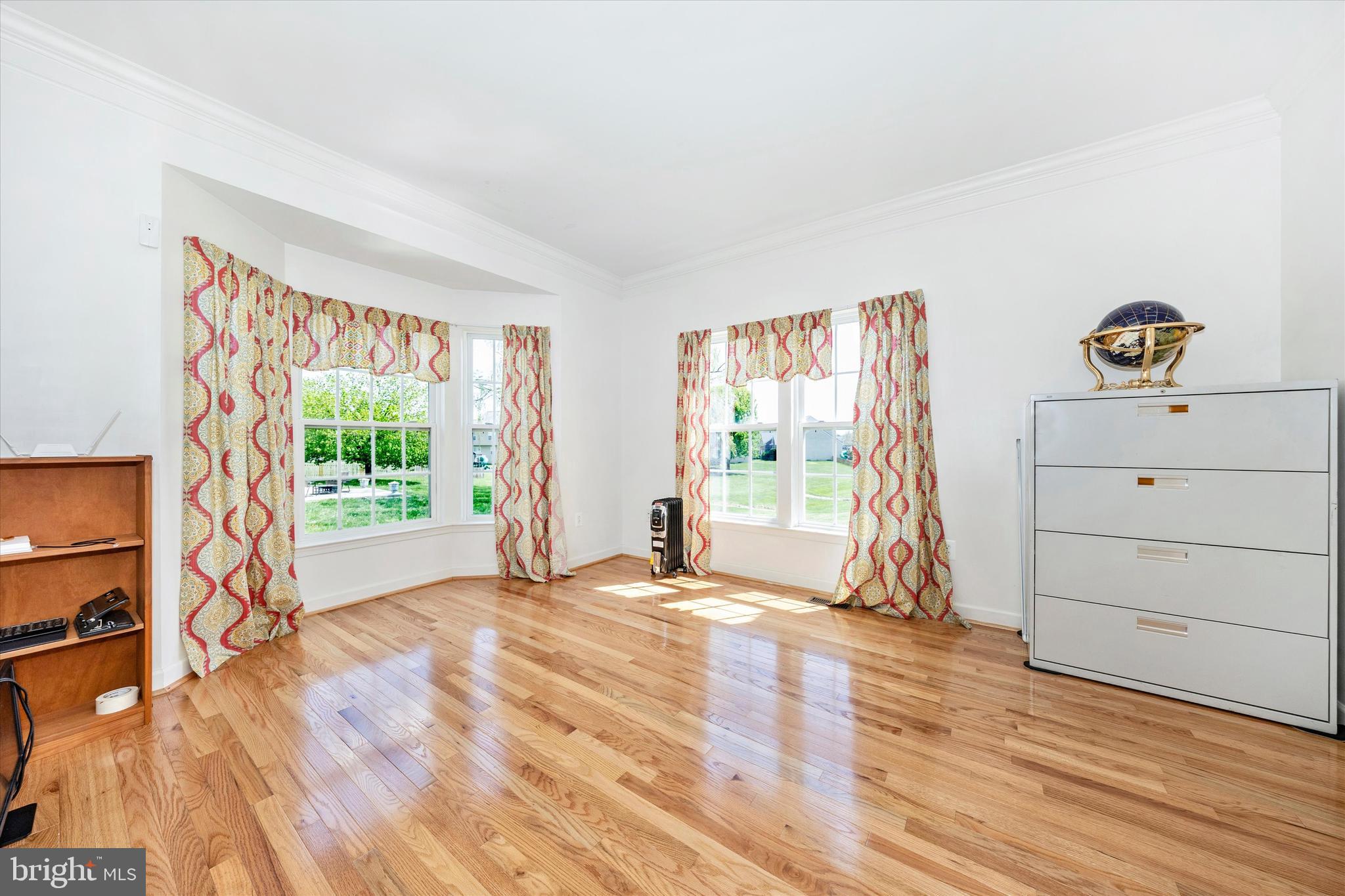 WEST FIELDS - Residential
